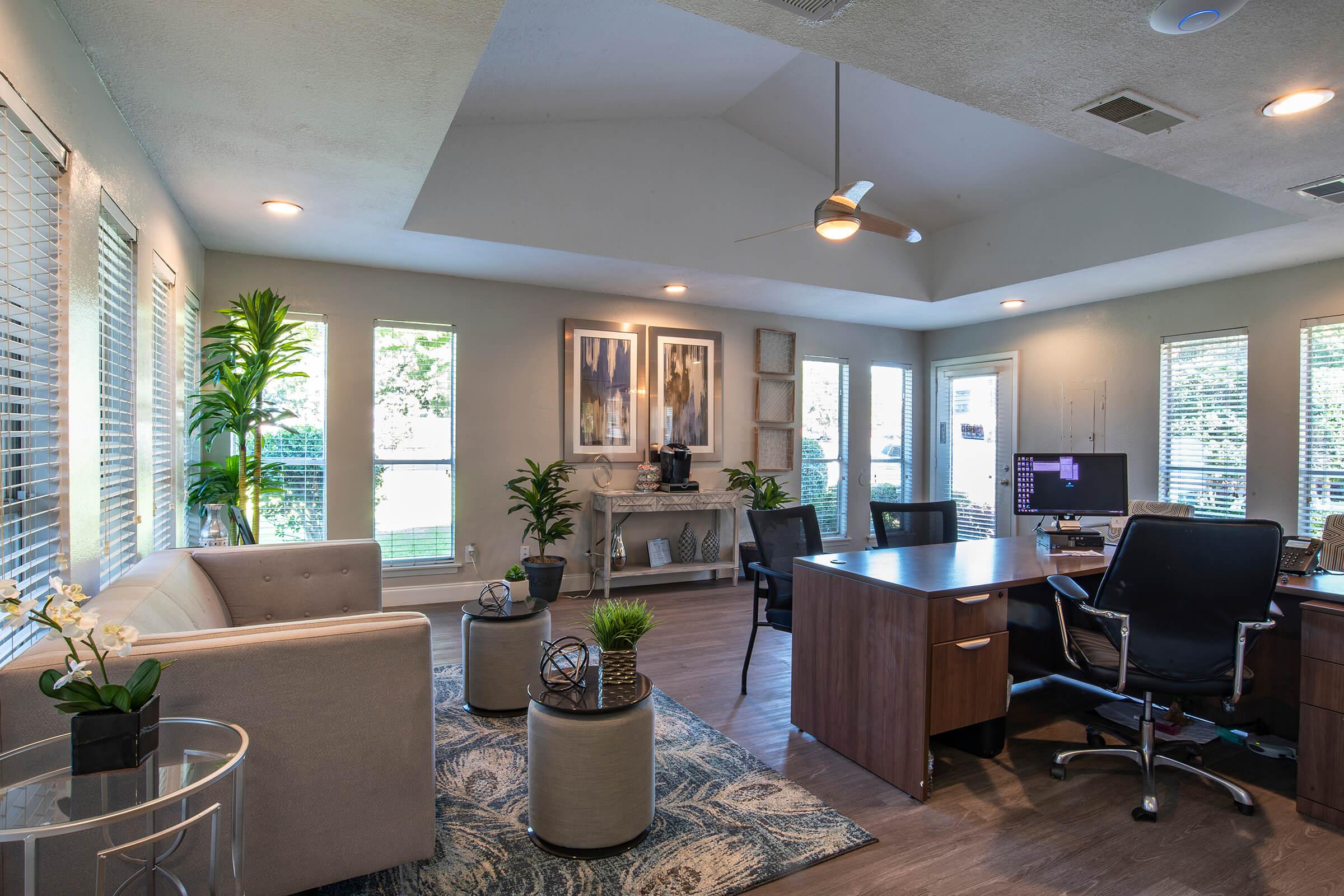 leasing office 1.jpg