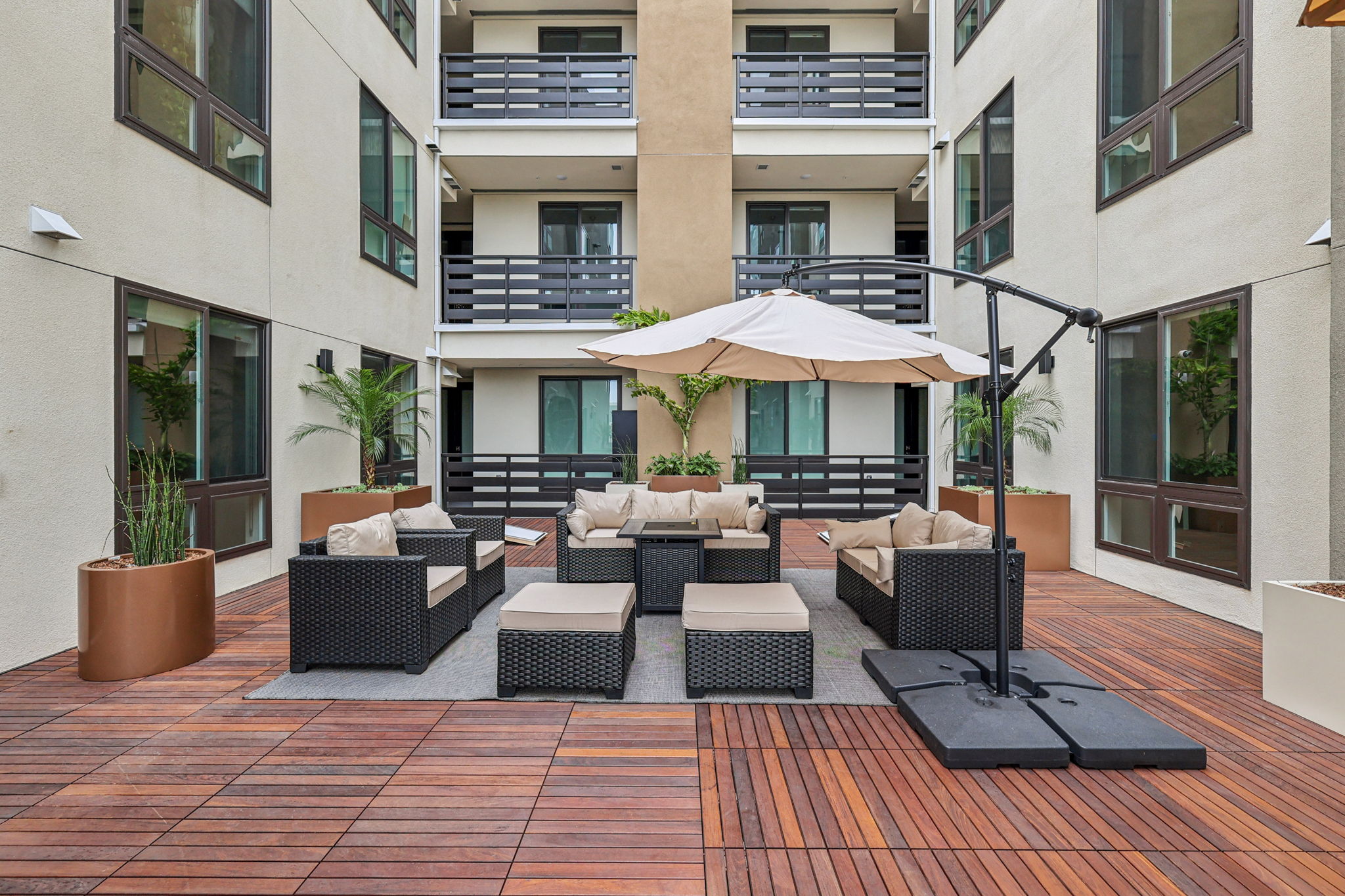 Courtyard with BBQs