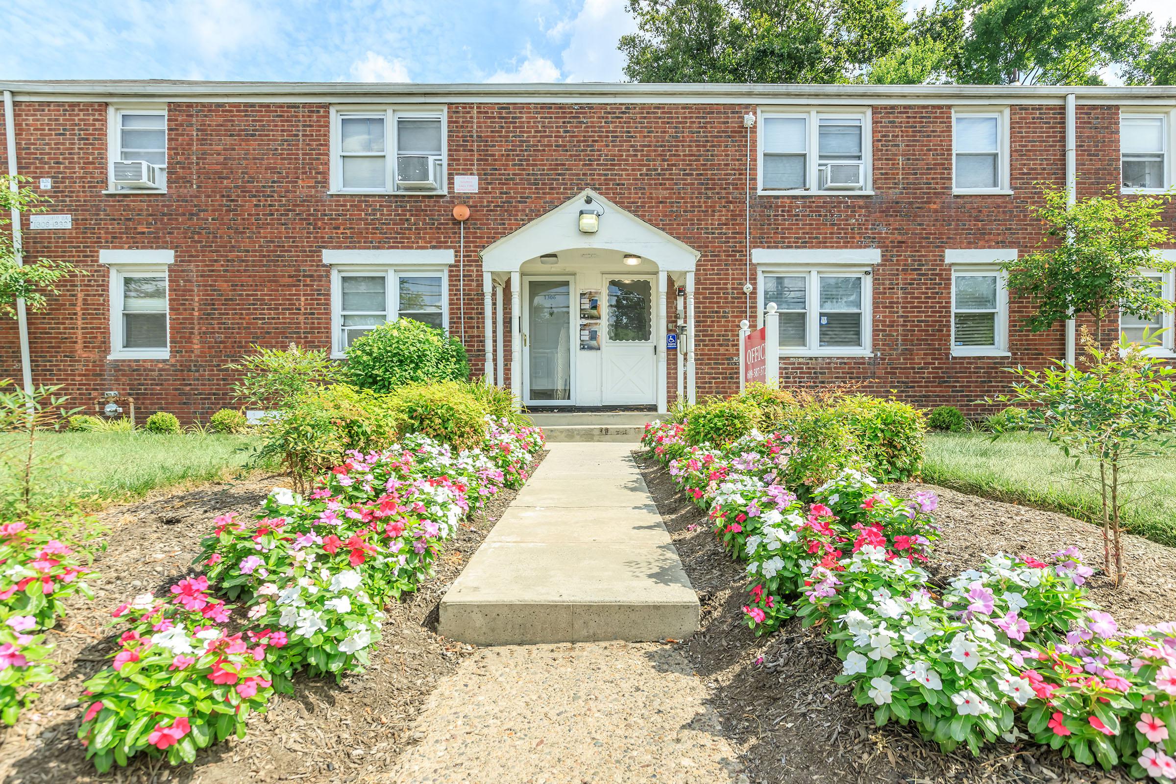 Floor Plans Nottingham Apartments in Hamilton, NJ