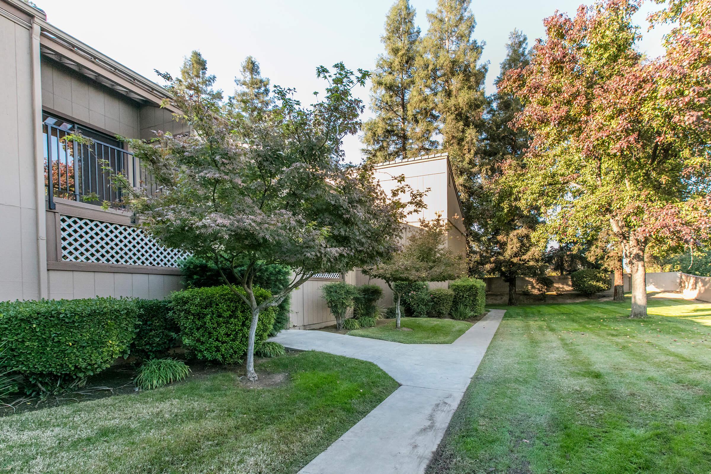 Pine Tree Village Apartments Photo Gallery