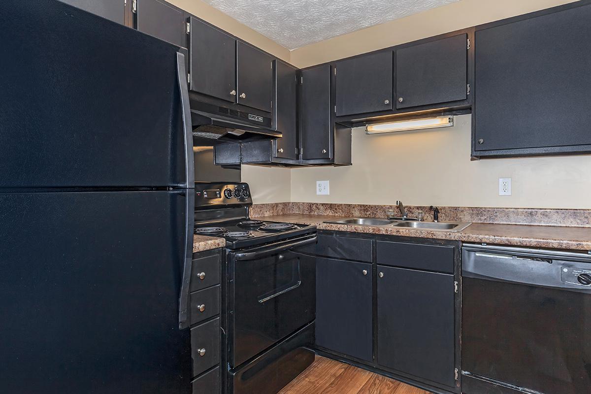 kitchen at Green Meadow apartments in Murfreesboro, TN