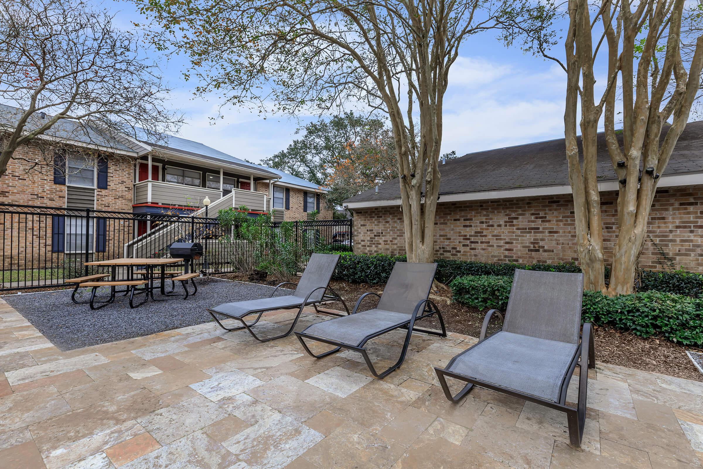 The Arts Apartments at Broussard Crossing Photo Gallery