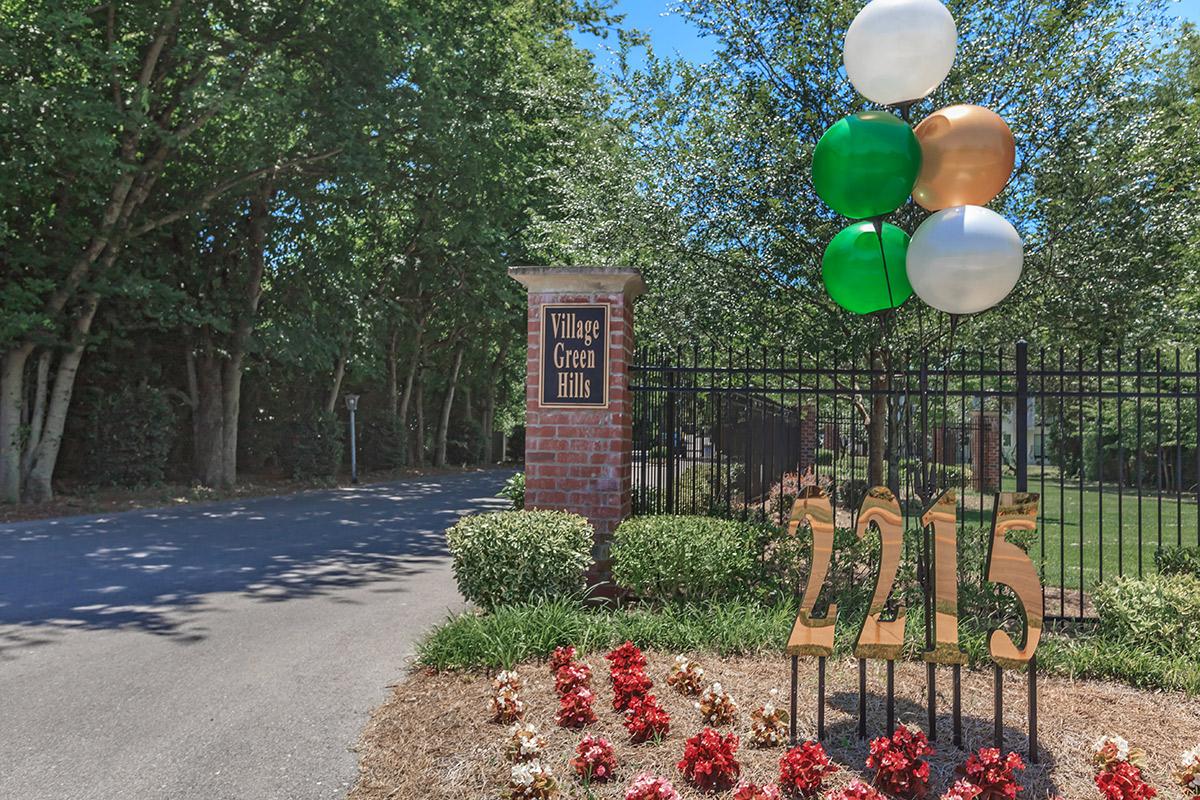 Village Green Hills Apartments in Nashville, TN