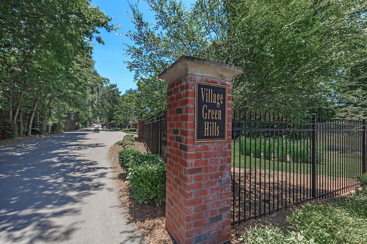 Village Green Hills Apartments in Nashville, TN