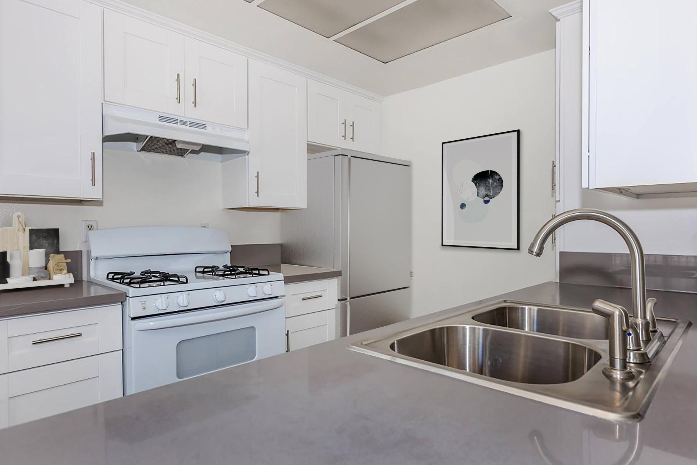 * Photos have been virtually staged for illustrative purposes. The furnishings, décor, and certain visual elements shown may not be present in the actual apartment.