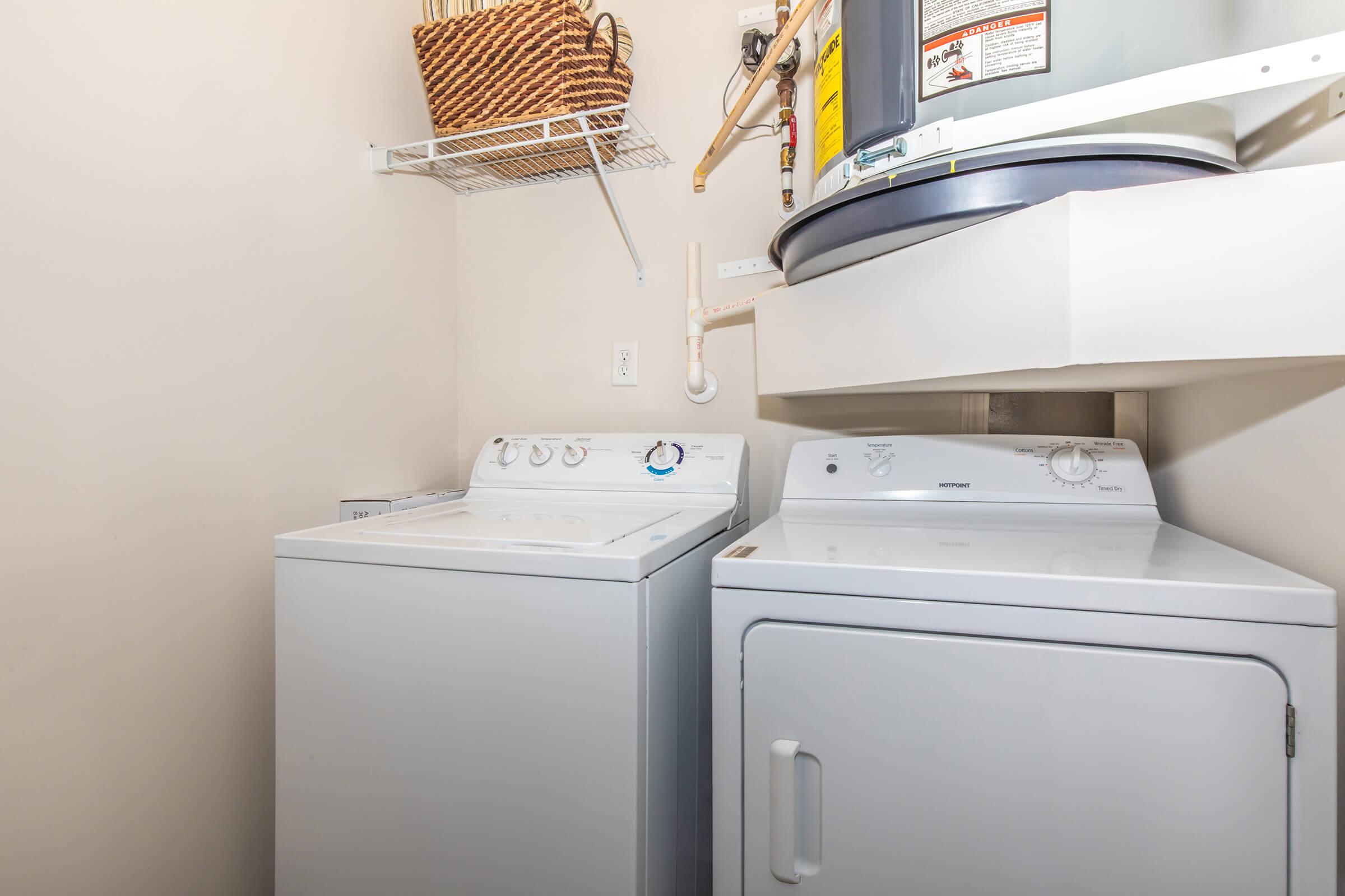 EASY ACCESS WASHER AND DRYER AVAILABLE