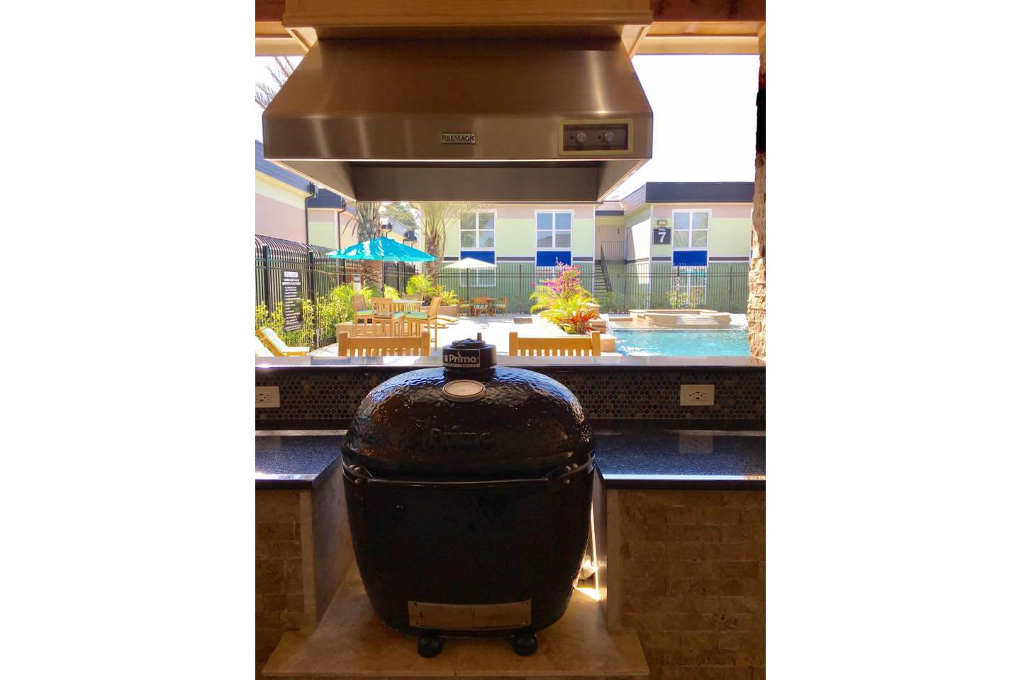 8DominionSquarePoolBBQArea.jpg
