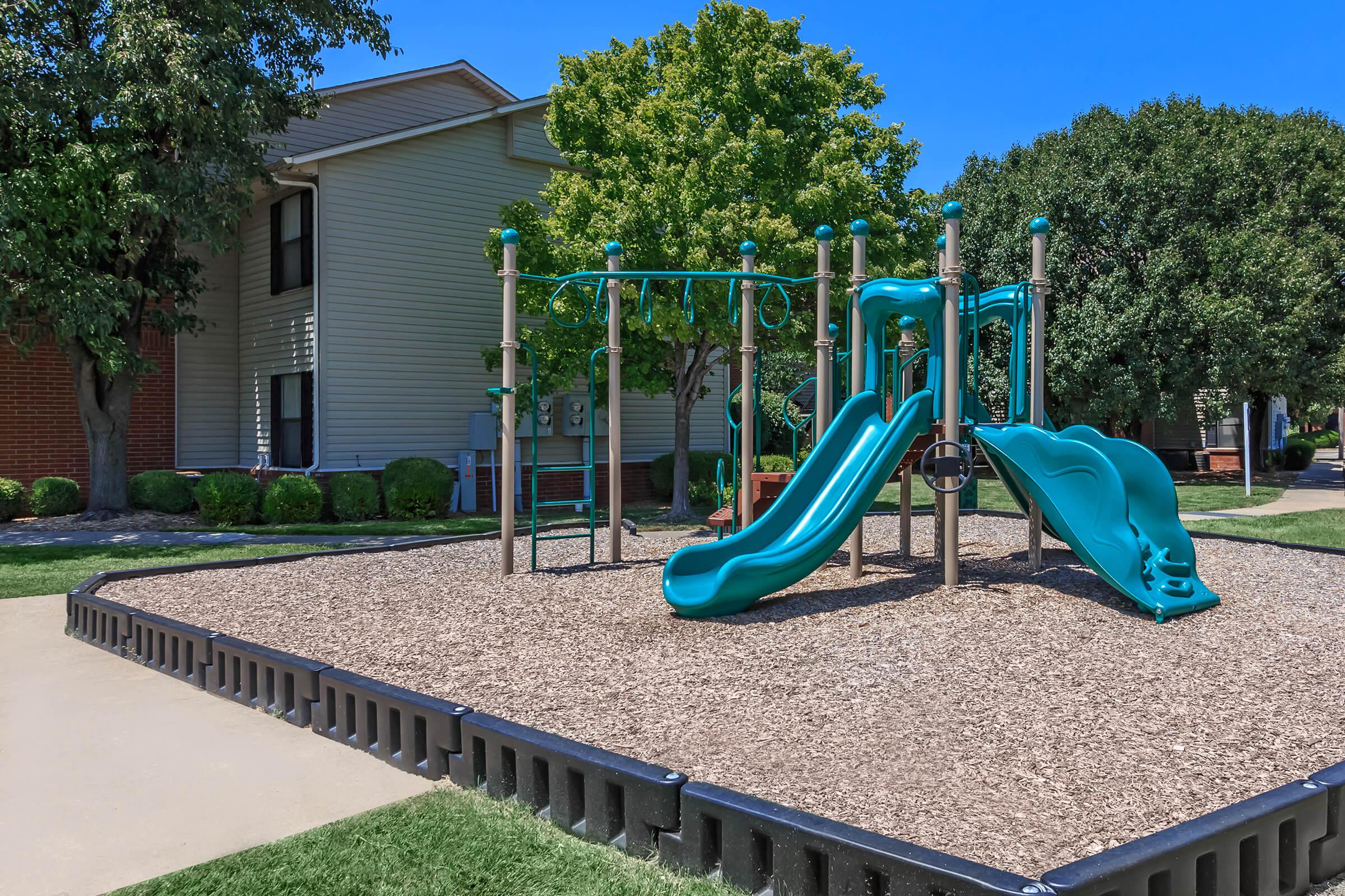 CHILDREN'S PLAY AREA