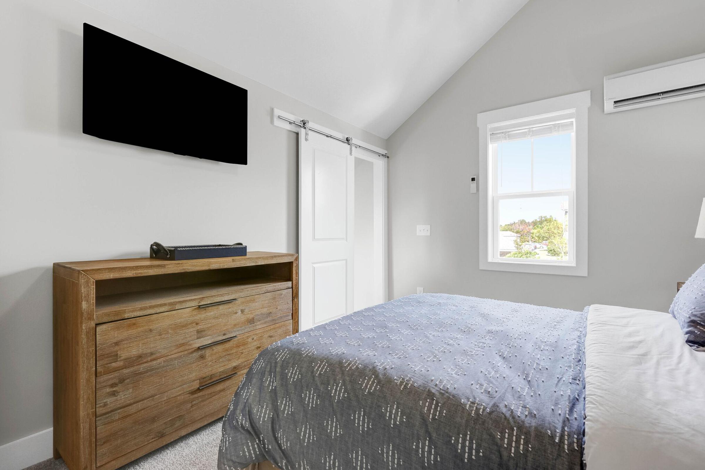 Comfortable bedrooms at The Townhomes at Beau Rivage in Wilmington, NC.