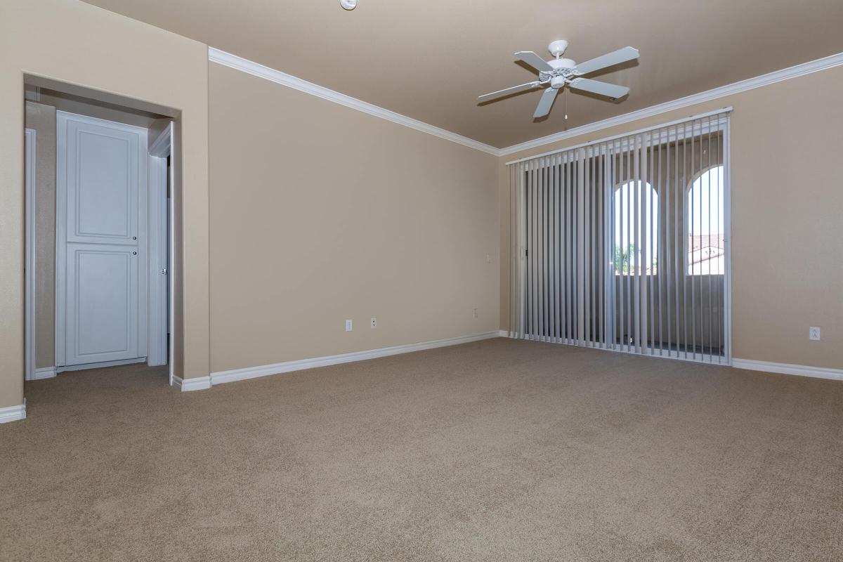 01a_Living Room.jpg