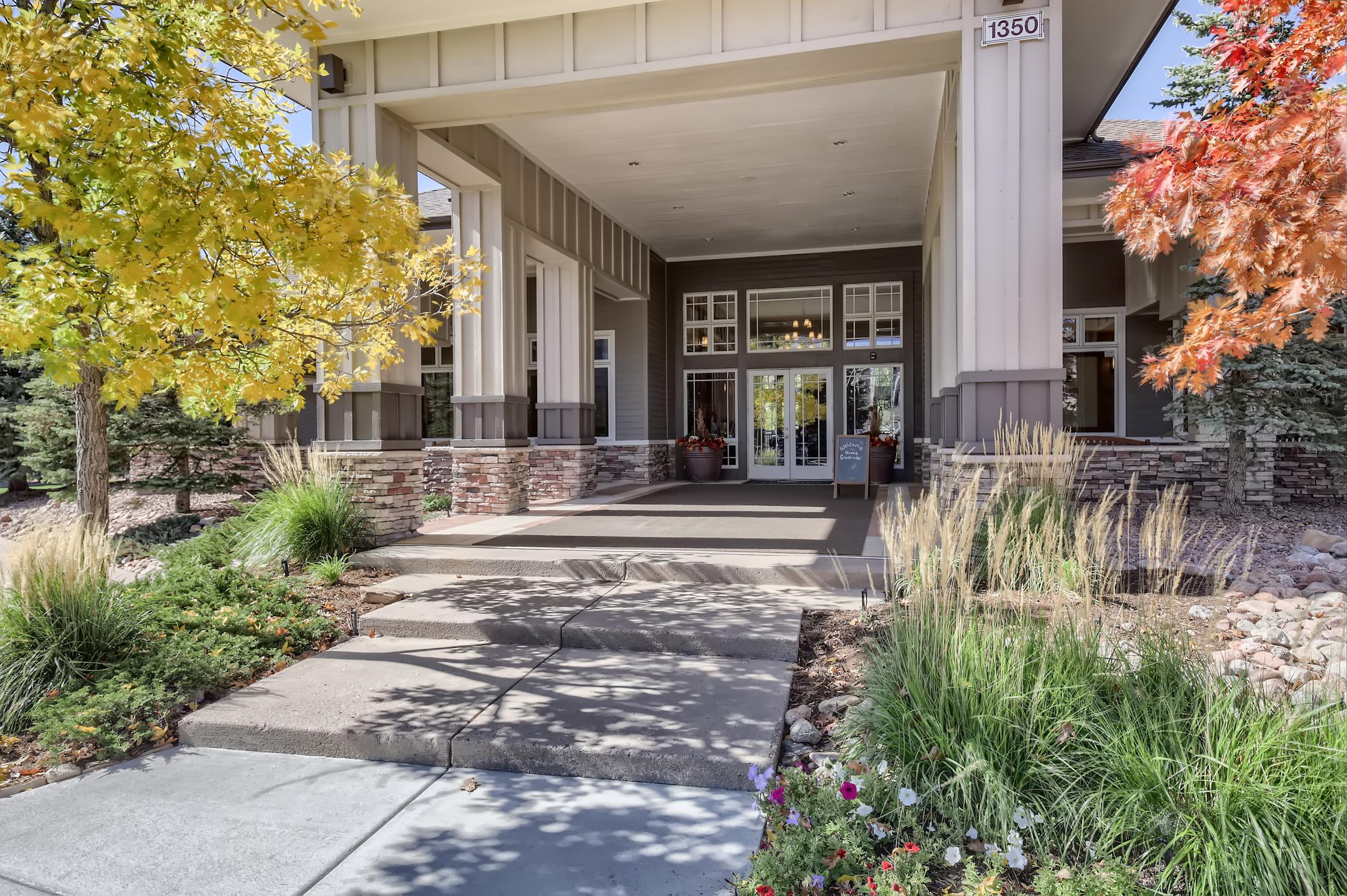 Exterior Front Entry