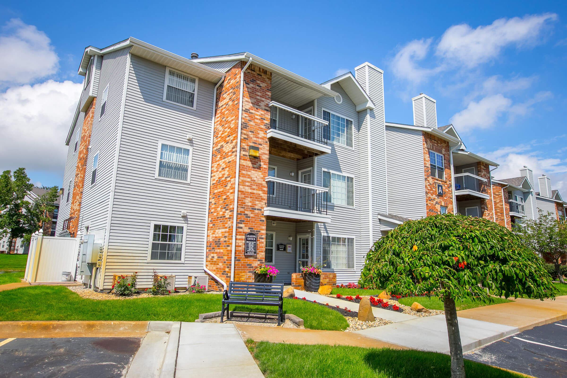 Landings at the Preserve Battle Creek MI - Exterior 9.jpg