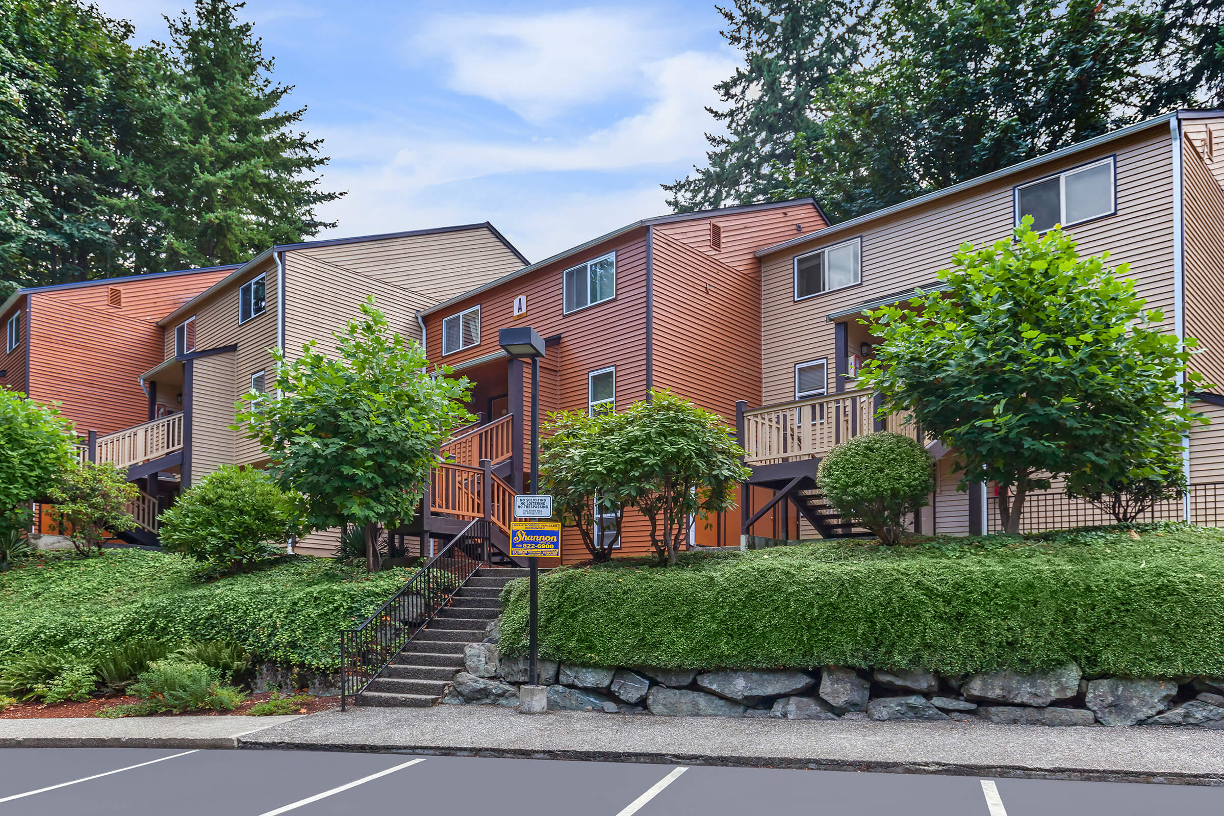 Alpine Ridge Apartments For Rent In Kirkland