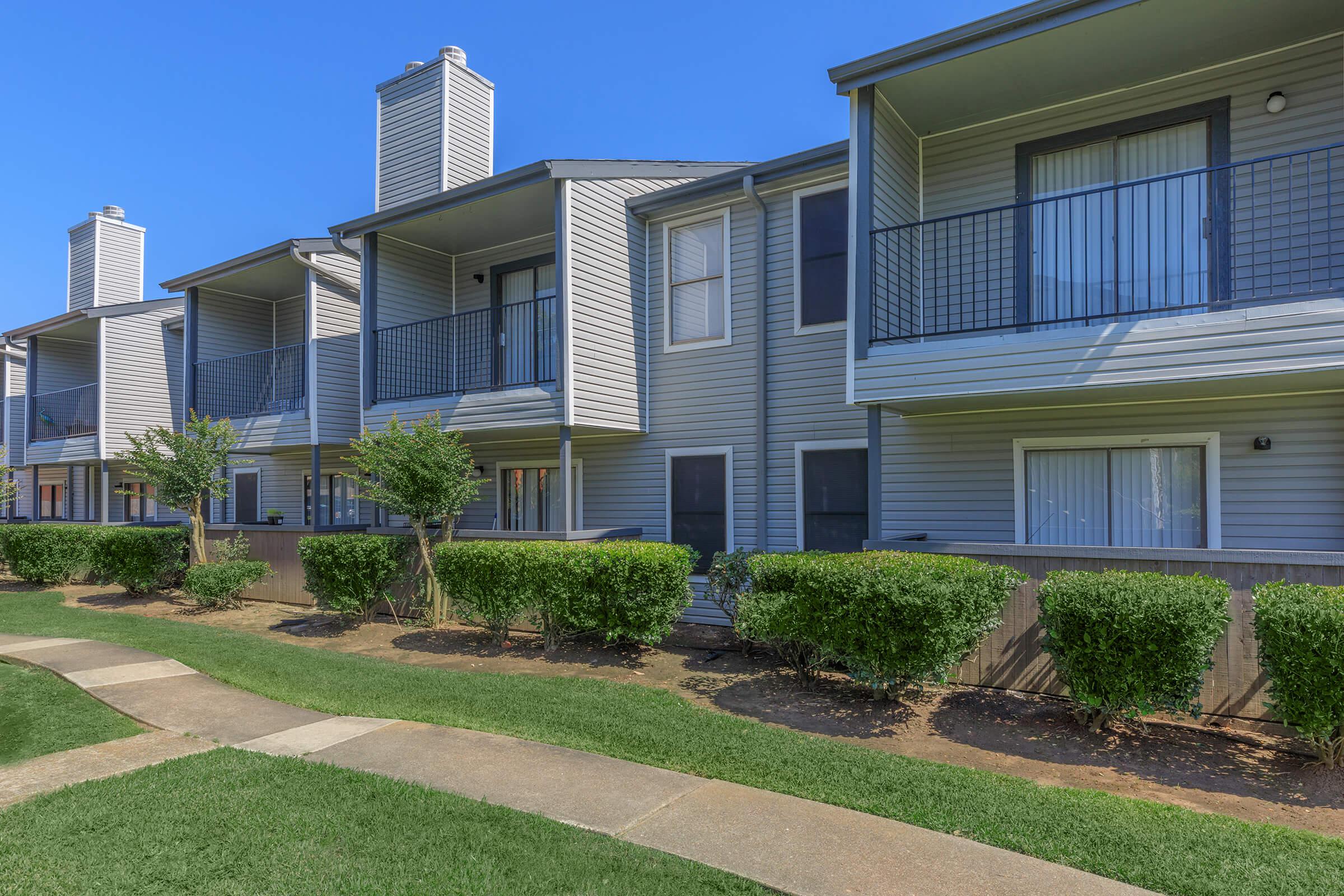 APARTMENTS FOR RENT IN LAKE JACKSON, TX