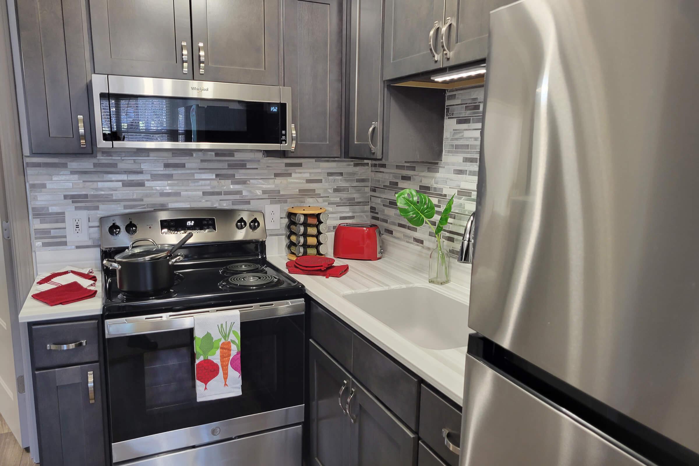 make a wonderful meal in your new stainless steel kitchen in Nashville, Tennessee