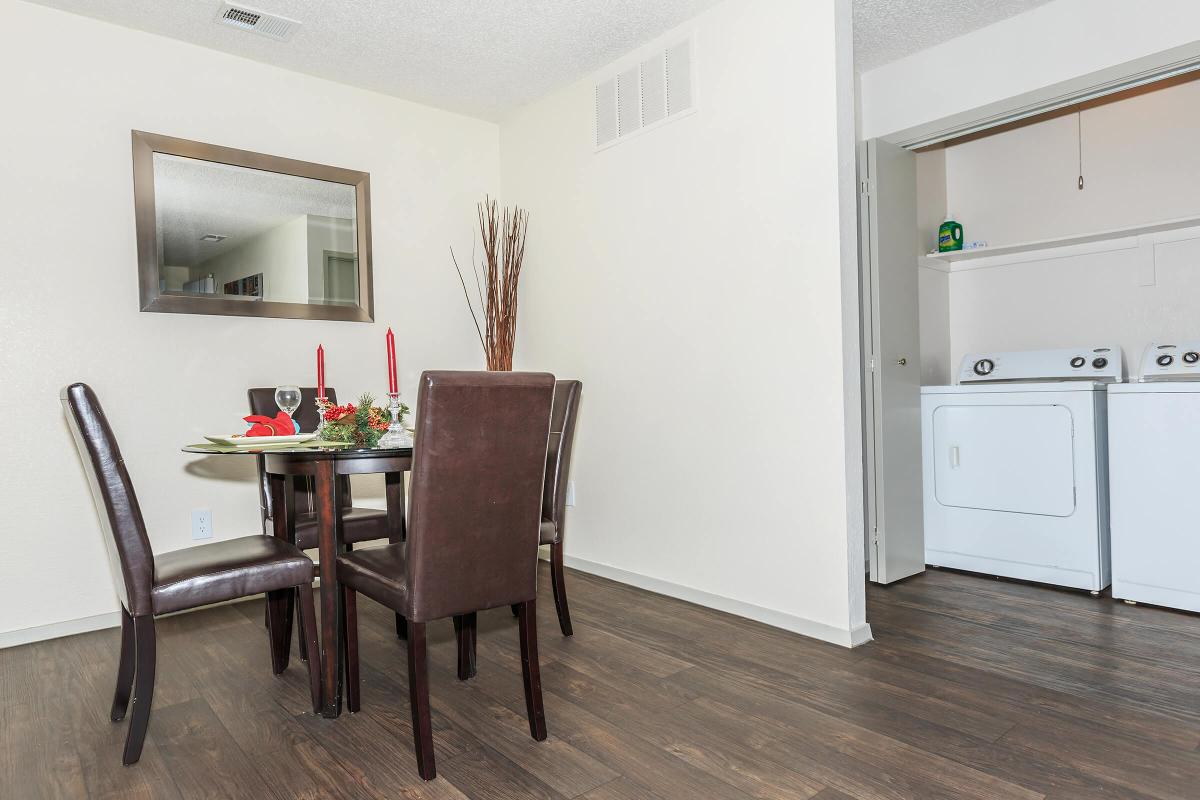 SPACIOUS DINING ROOM