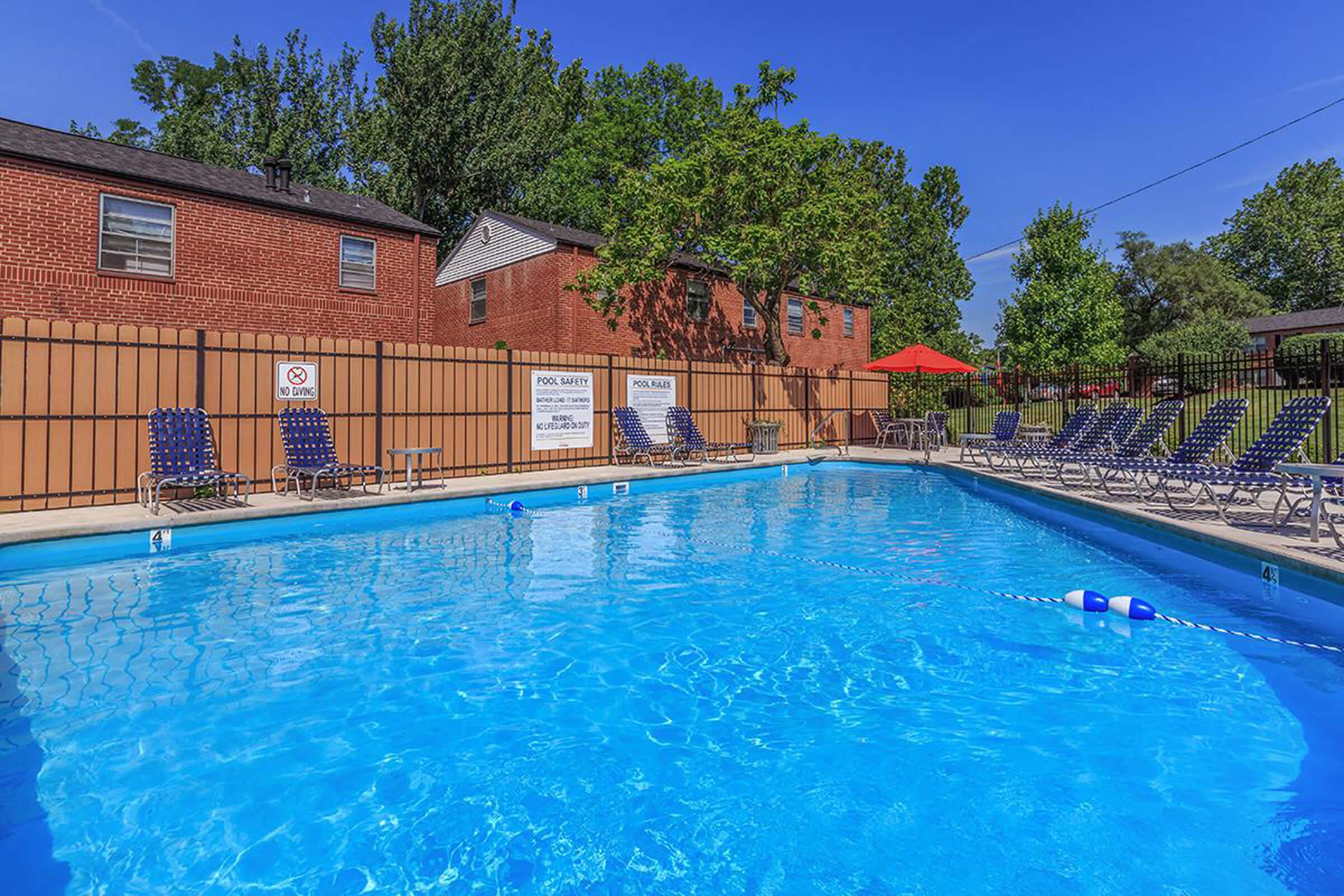 Amenities Pool (1).jpg