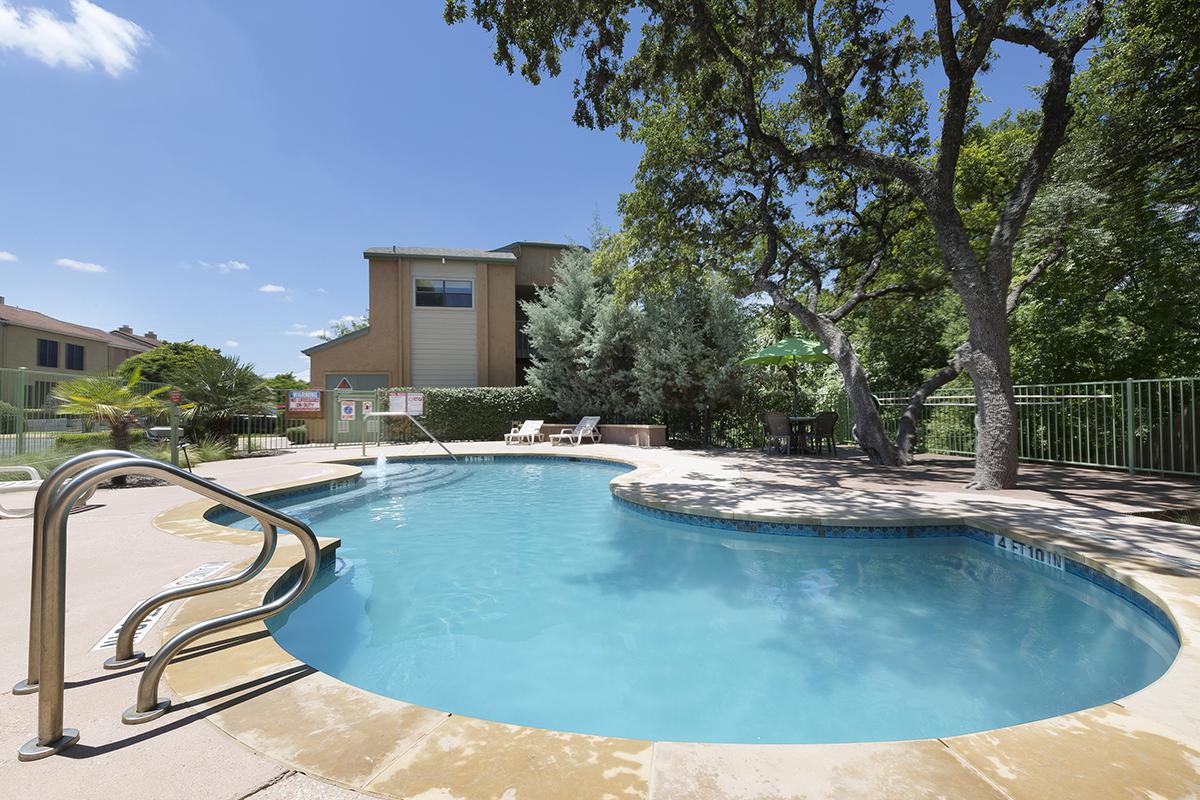 bluff springs 013.jpg