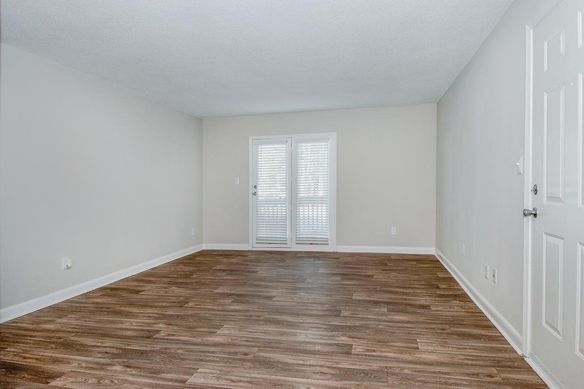 Spacious Living Room at Madison Landing at Research Park Apartments in Madison, AL