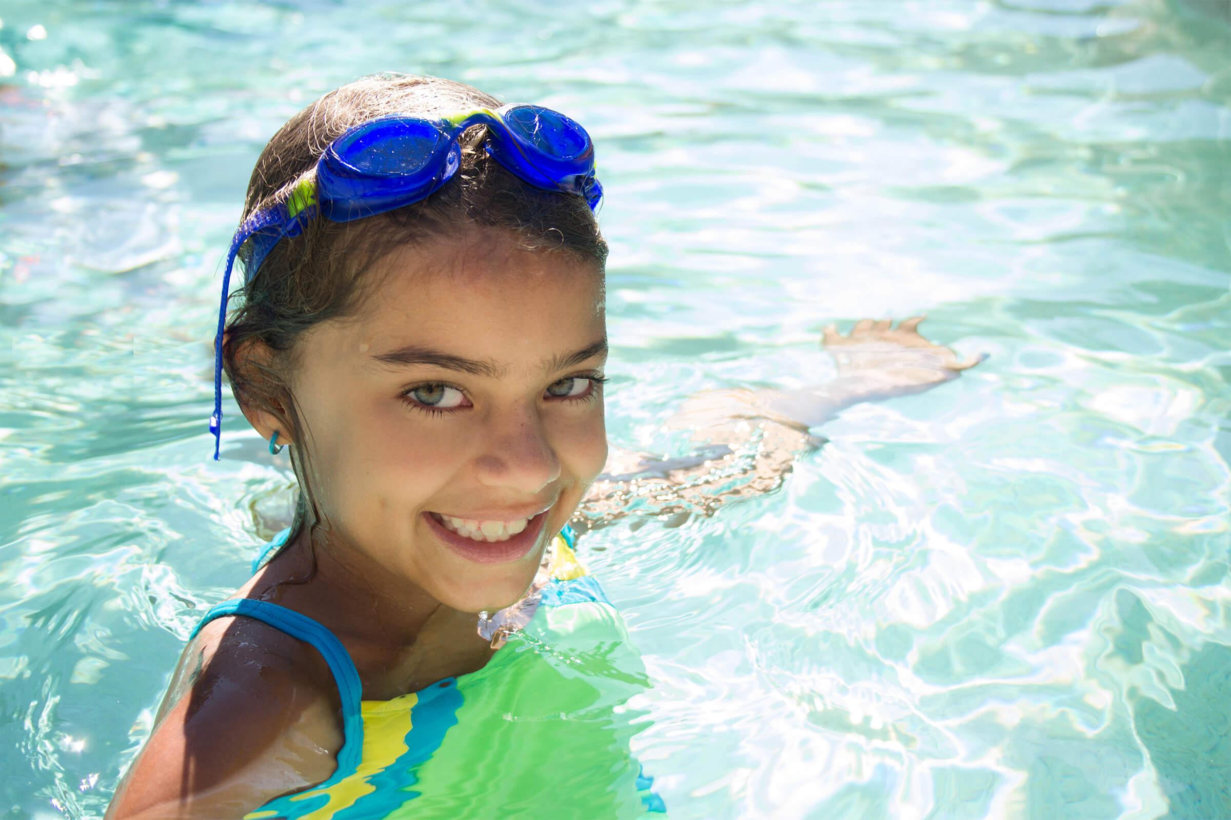 girl in pool - iStock-604353814_super.jpg