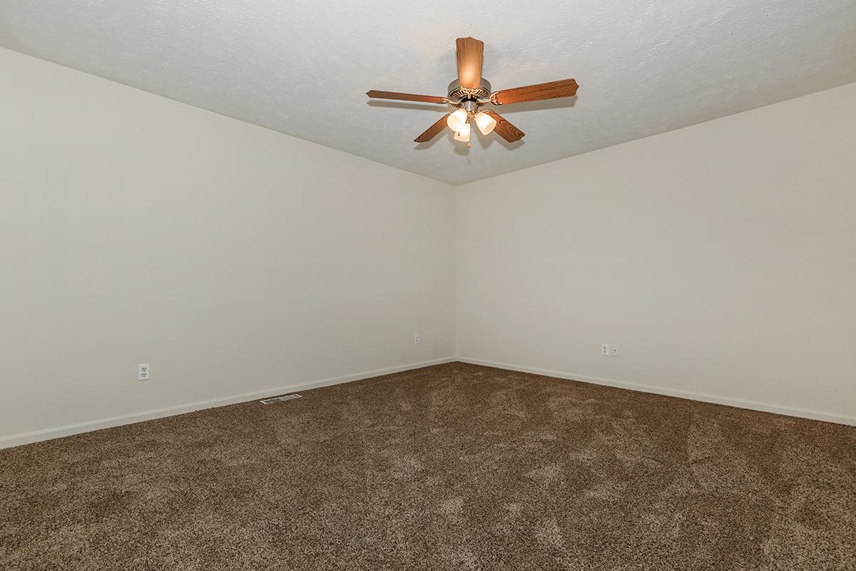 CEILING FANS AT UNIVERSITY VILLAGE AT WALKER ROAD IN JACKSON, TENNESSEE