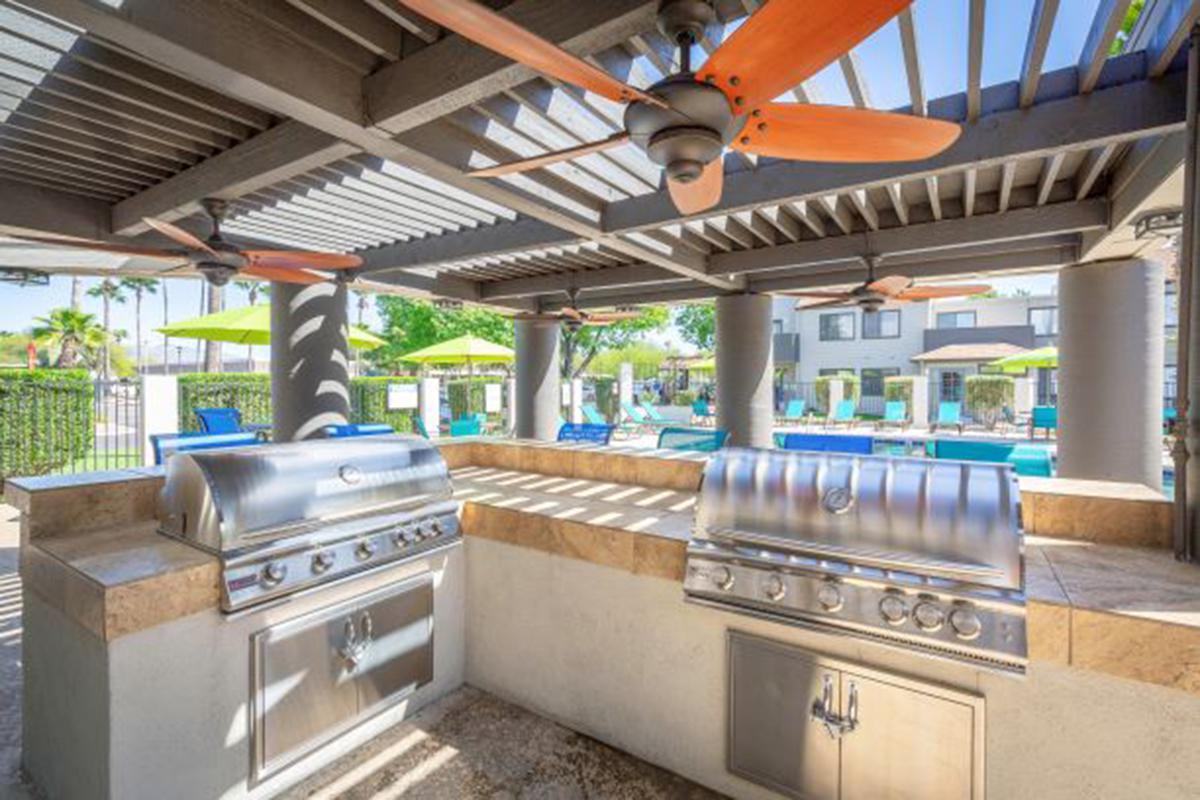 bbq-apartments-in-east-tucson.jpg