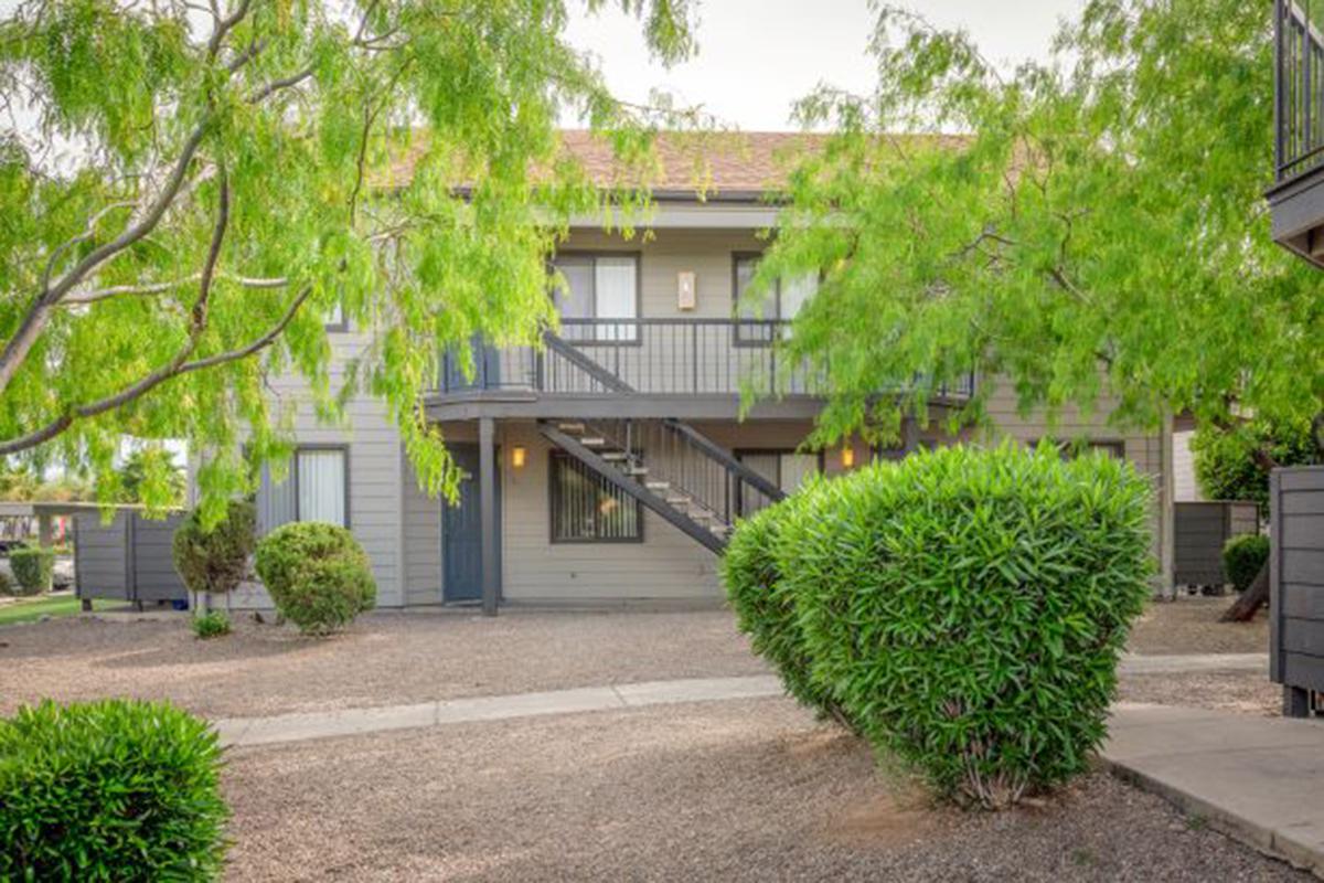 nice-apartments-east-tucson.jpg