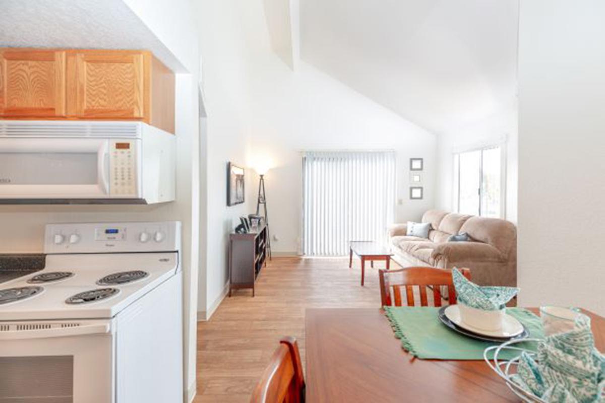 living-area-apartments-in-east-tucson.jpg