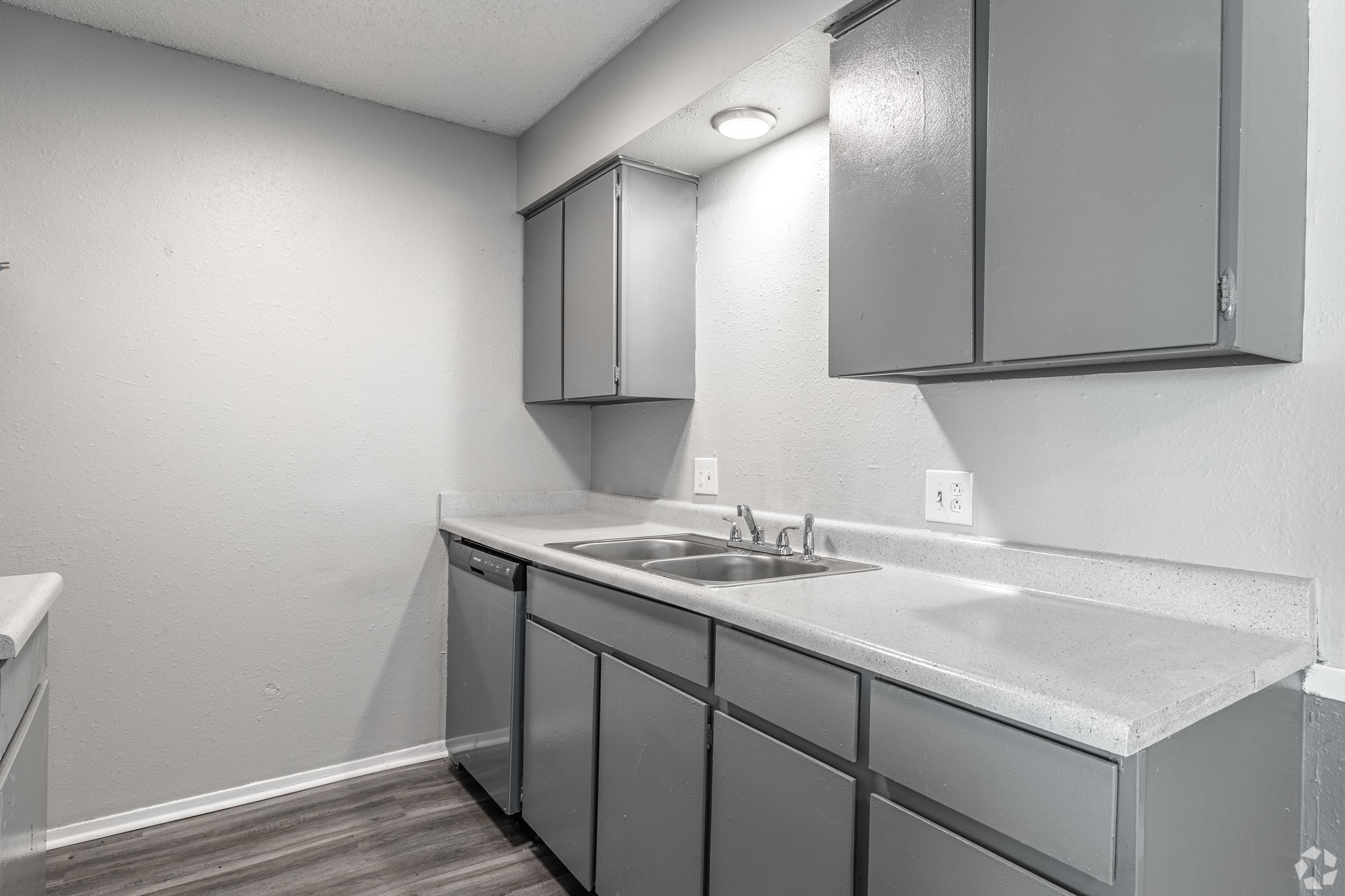 stainless steel dishwasher at Windsor apartments Yukon Oklahoma