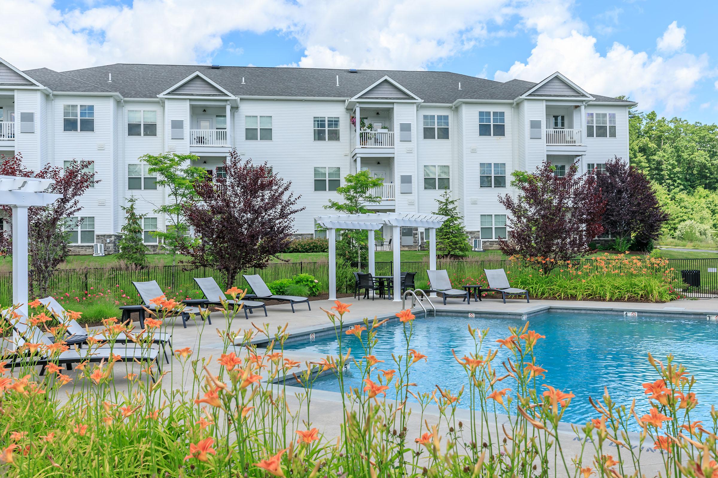 The Pointe at Dorset Crossing Apartment Living in Simsbury, CT