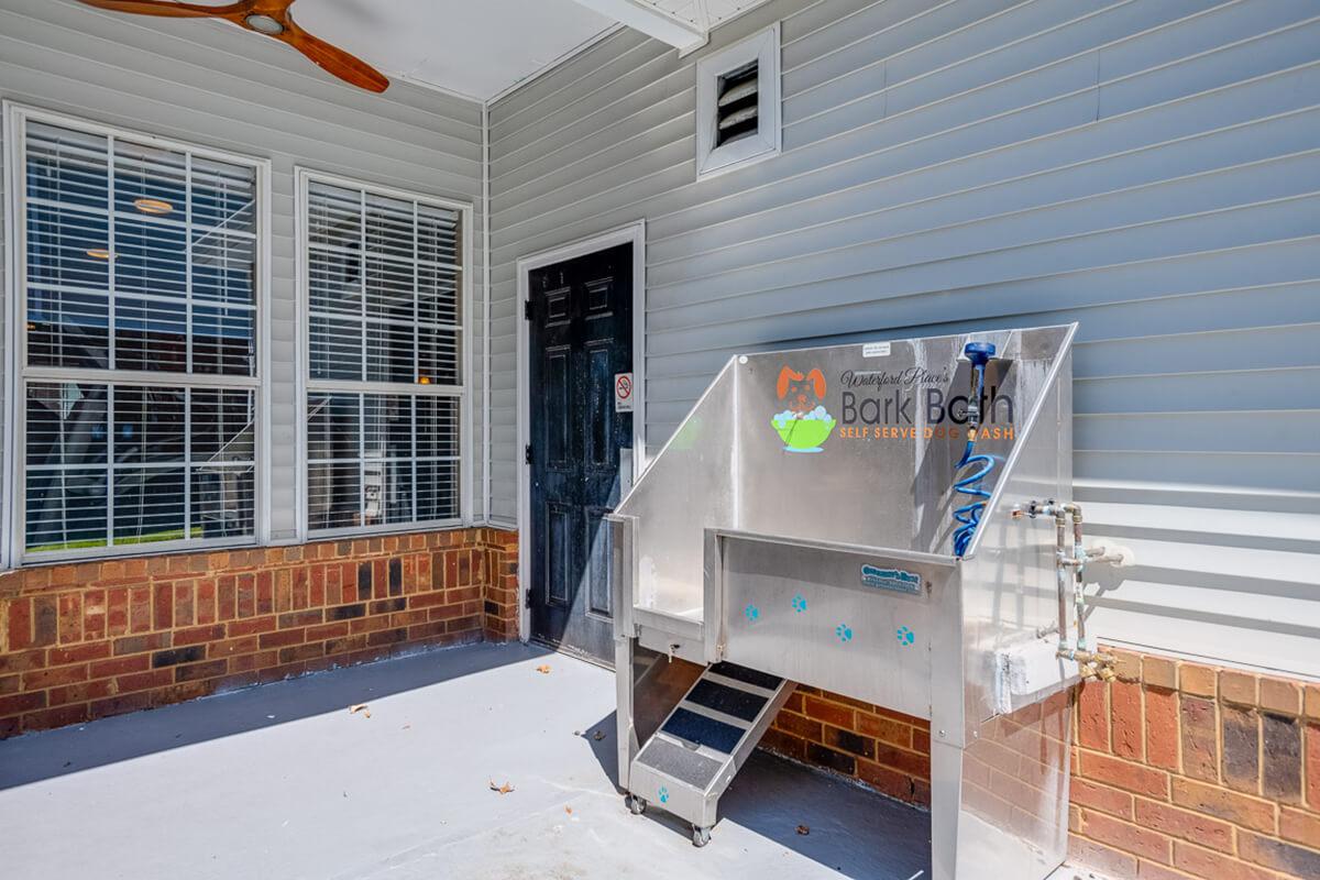 Waterford Place Apartments in Murfreesboro, TN - Pet Wash Station 01.jpg