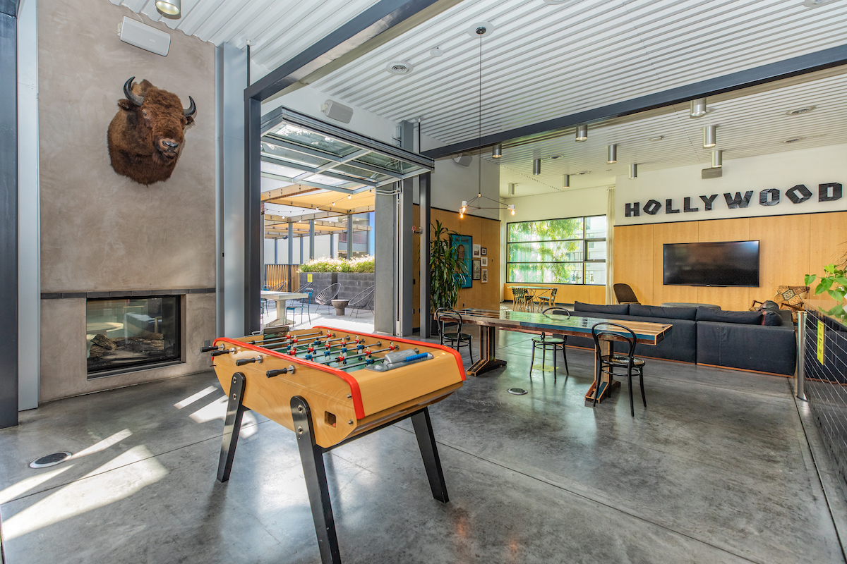 Pet Friendly Apartments in Hollywood, CA Amenities