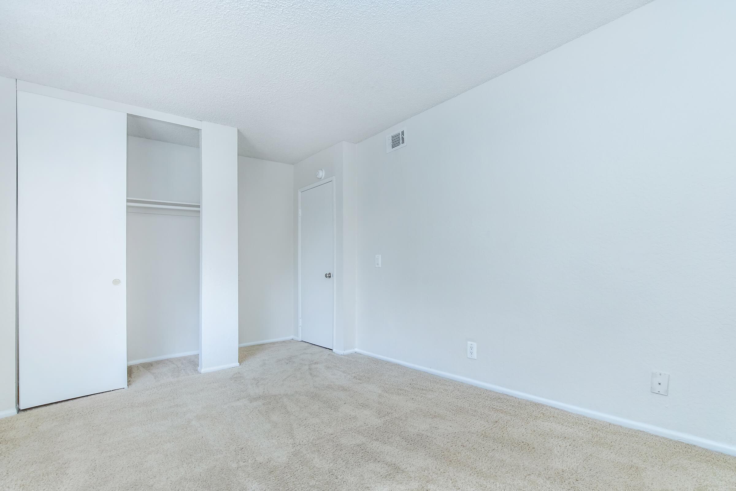 bedroom with carpet