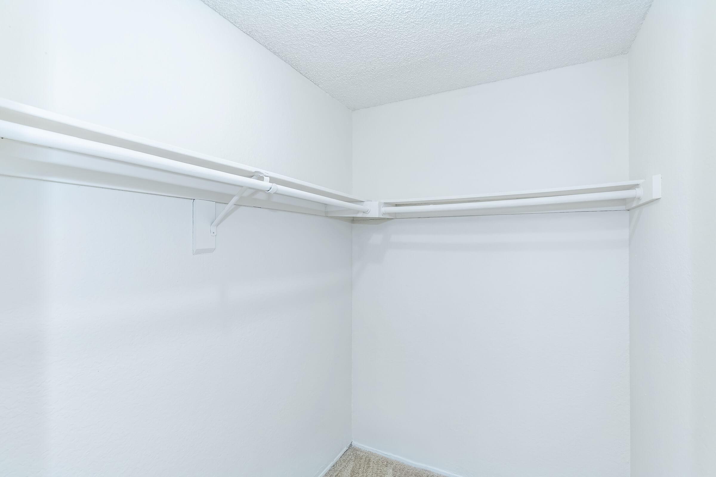 unfurnished walk-in closet