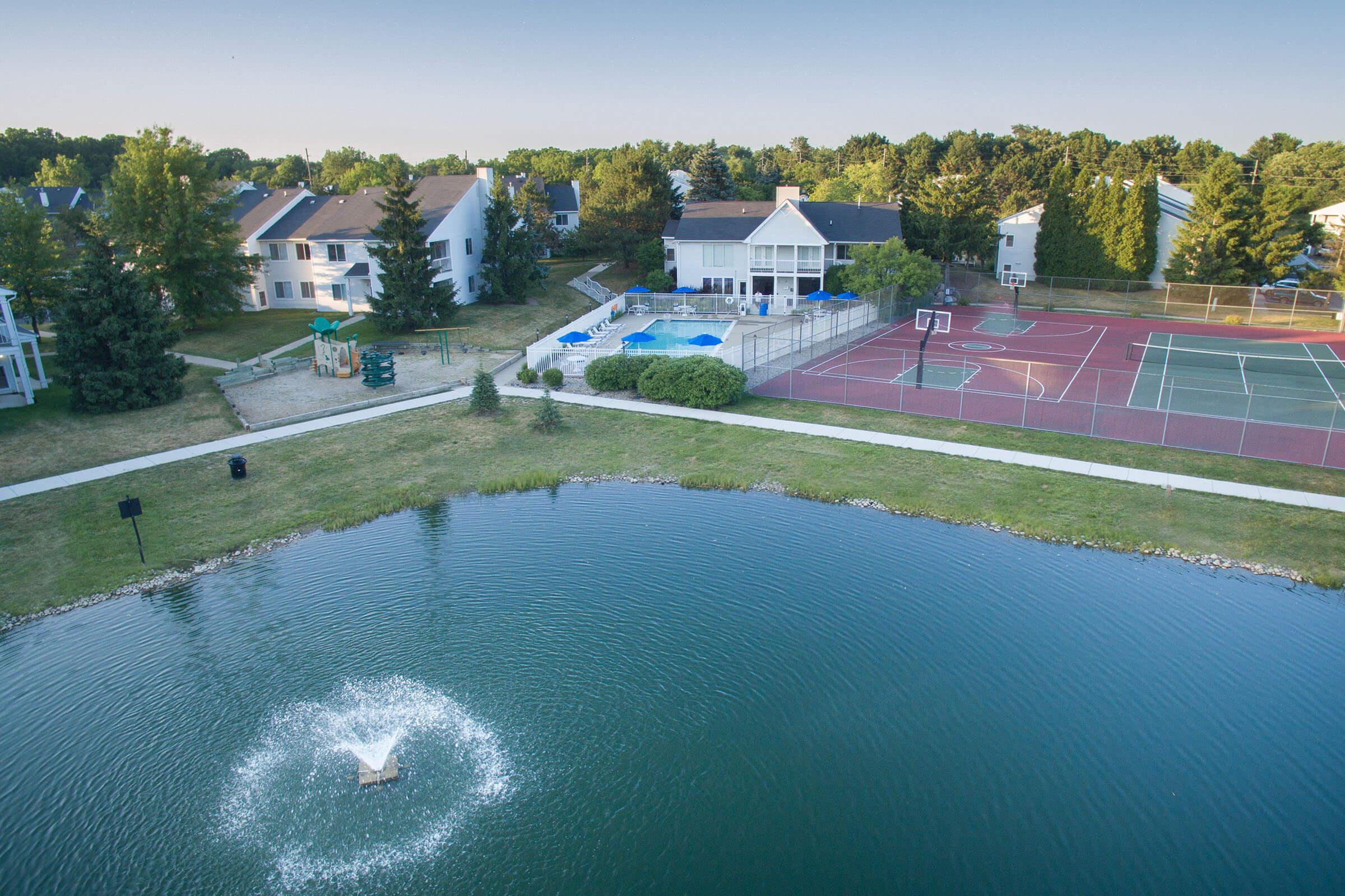 Arbor Landings Ann Arbor MI - Exterior 1.jpg