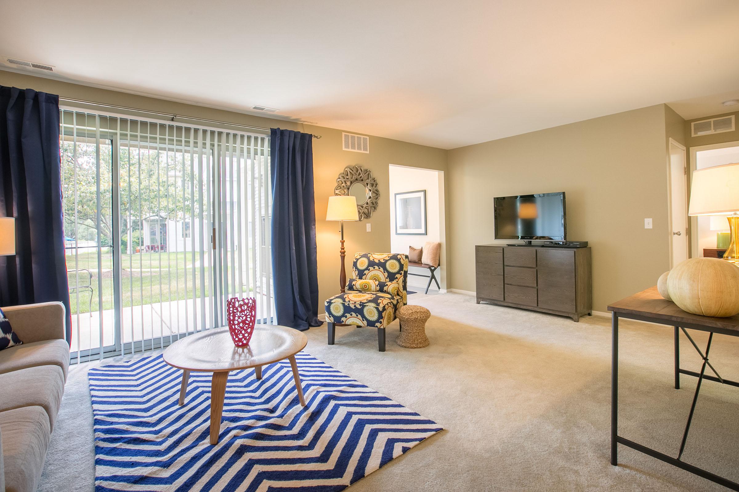Arbor Landings Ann Arbor MI - Living Room 3.jpg