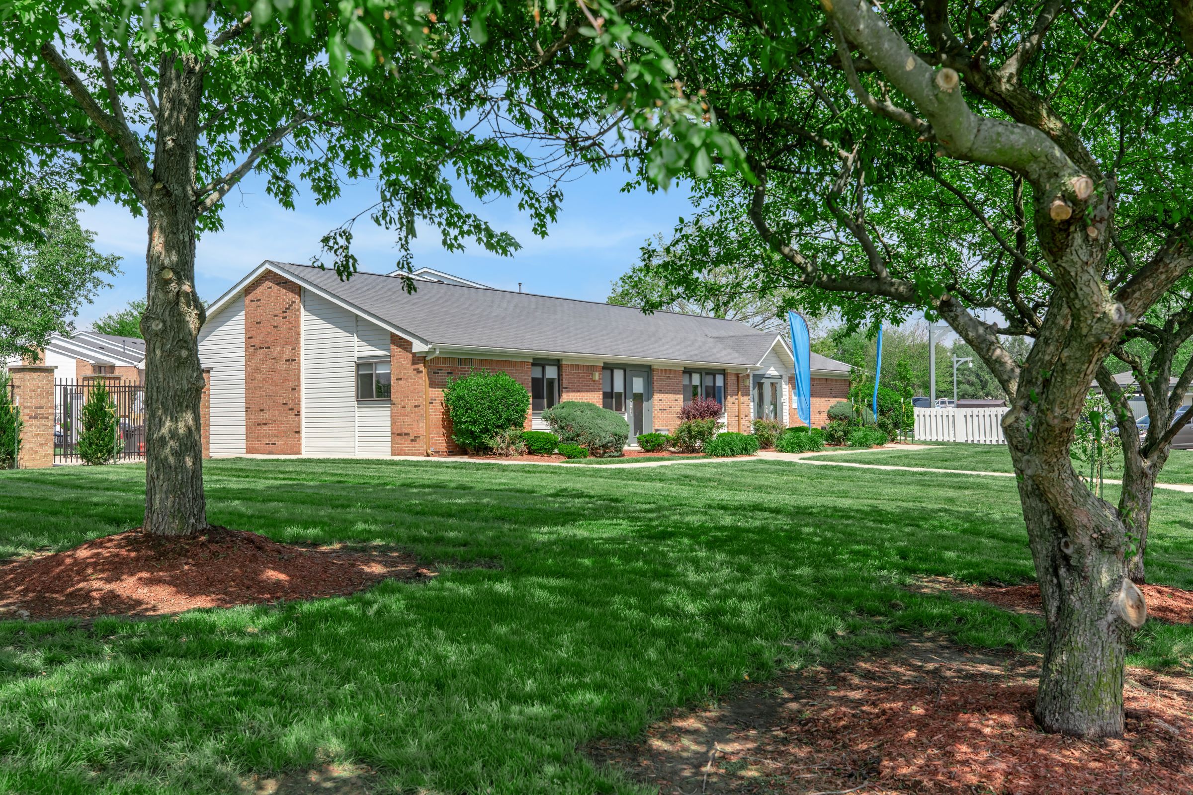 Leasing Office