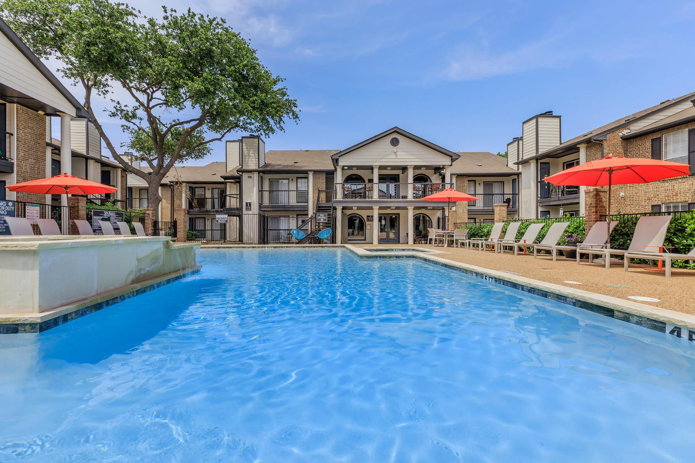 Home Savannah at North Dallas Dallas, TX