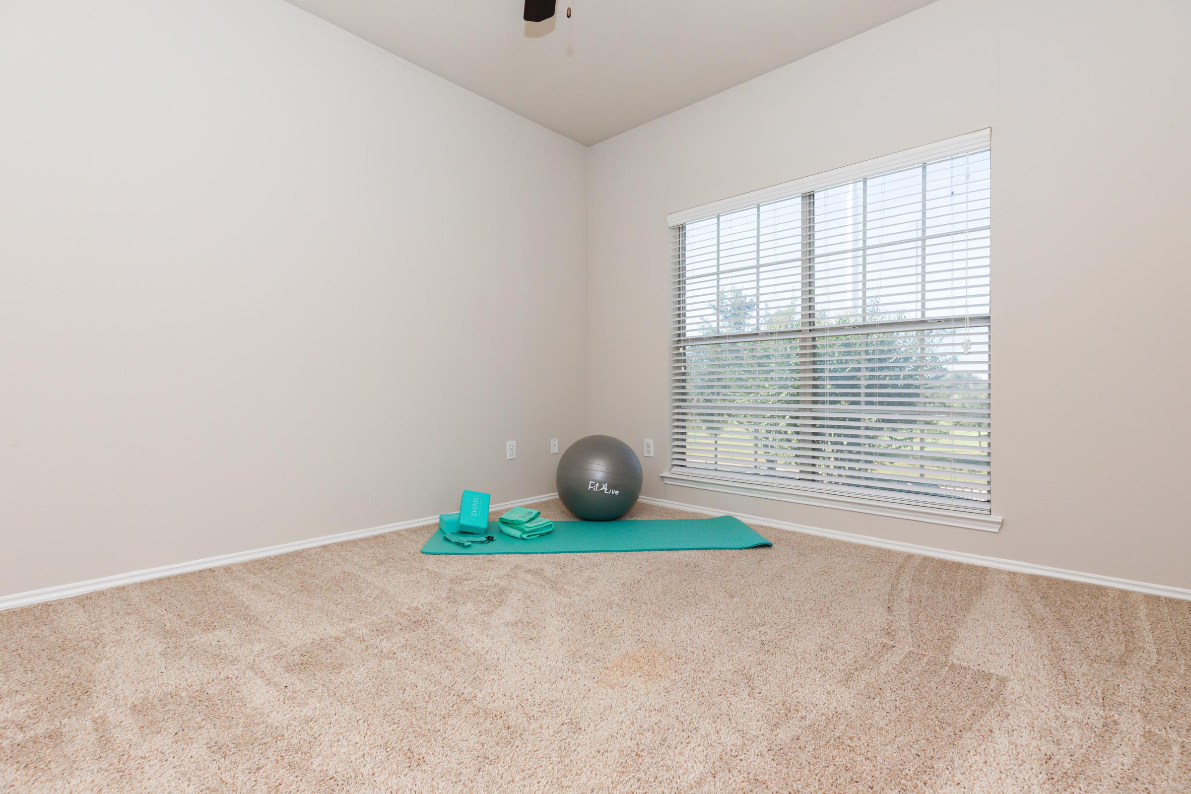 unfurnished bedroom with carpet