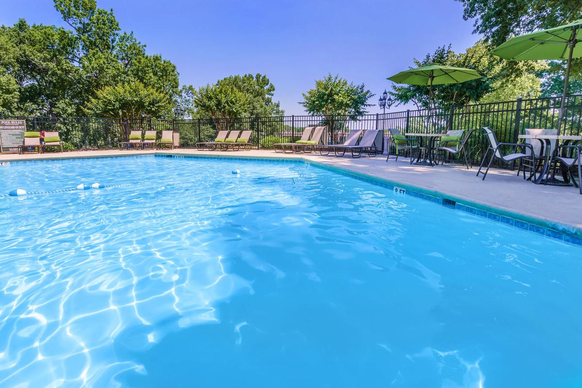 Take a Dip in The Pool At Nob Hill In Nashville, TN