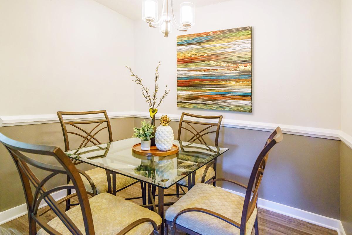 Beautifully Designed Apartments At Nob Hill in Nashville, Tennessee