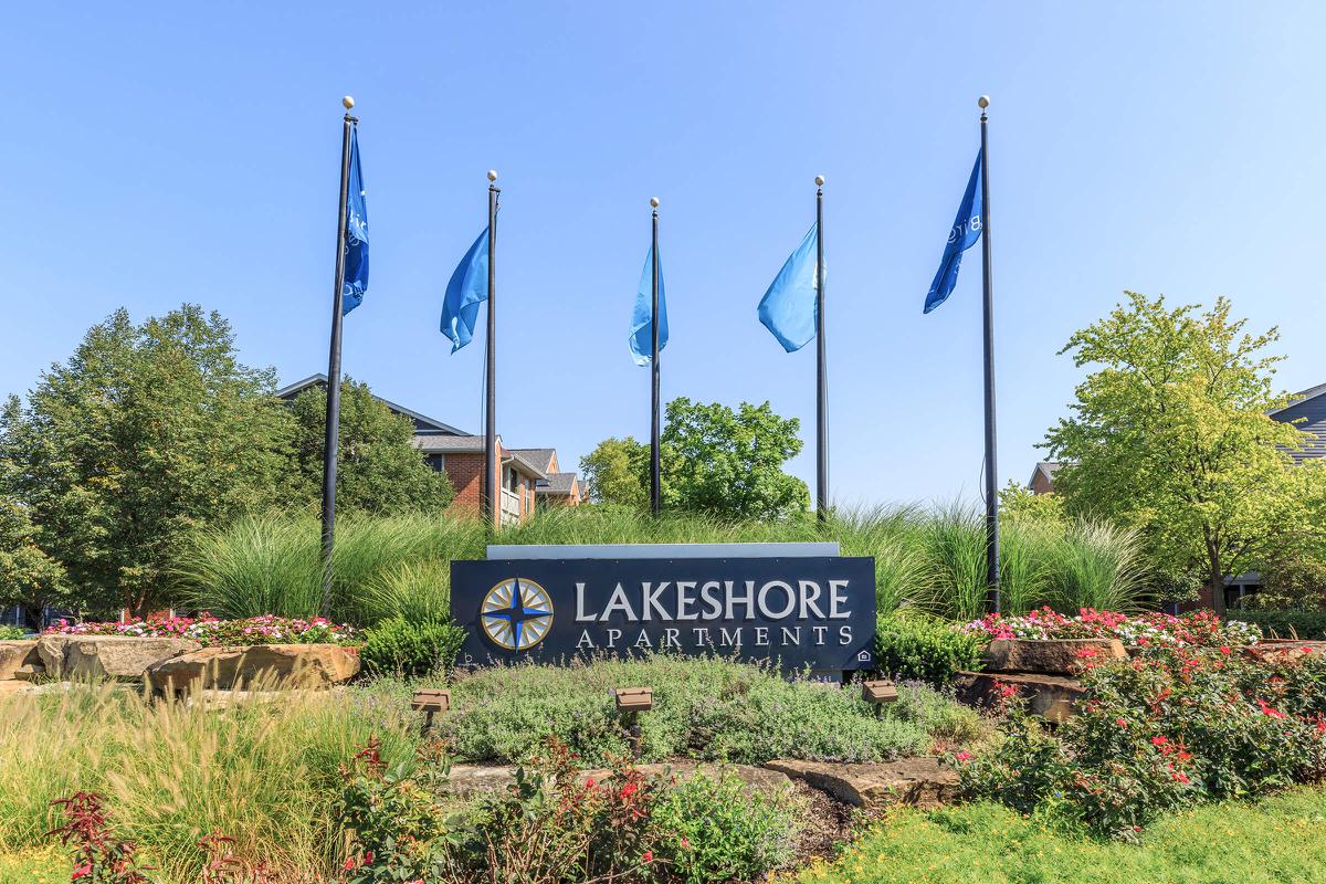 Lakeshore Apartments Photo Gallery
