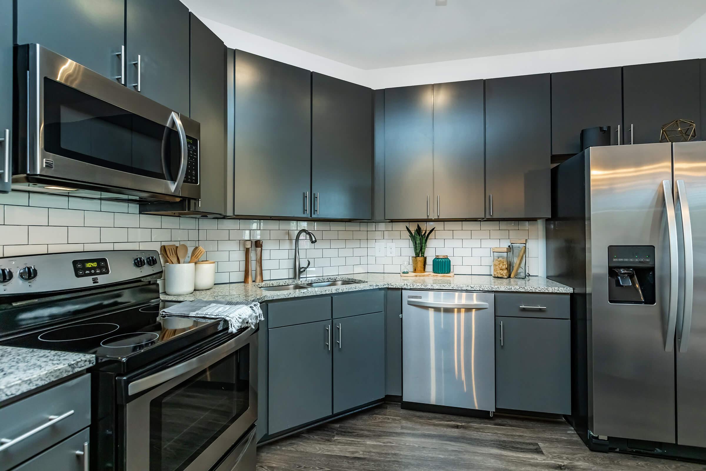 Subway tile backsplash in kitchen