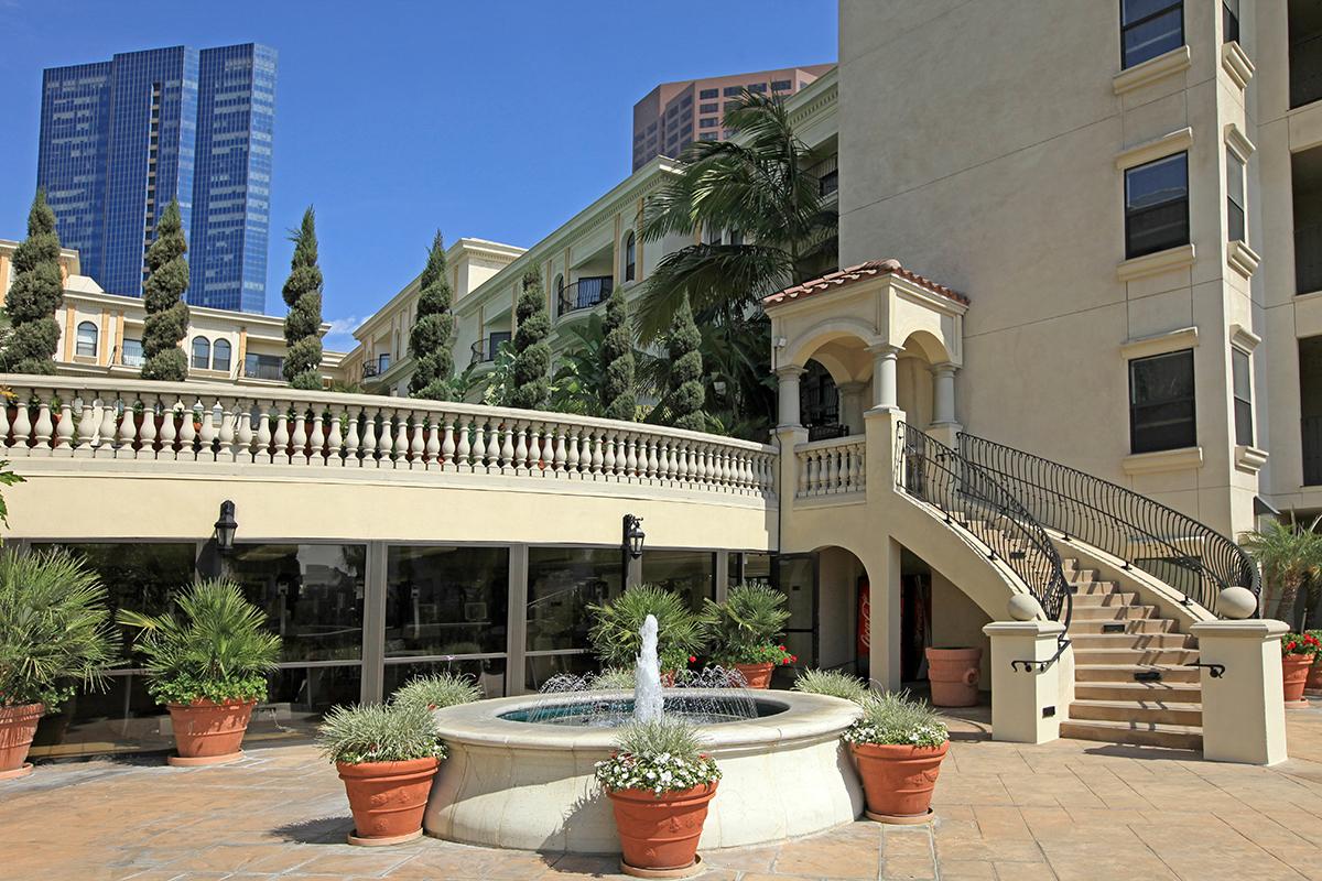 The Medici Photo Gallery Picture Living in Downtown Los Angeles, CA