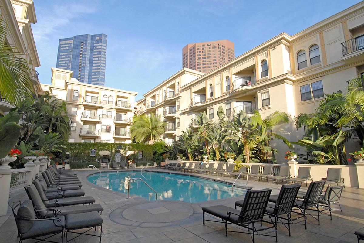 The Medici Photo Gallery Picture Living in Downtown Los Angeles, CA