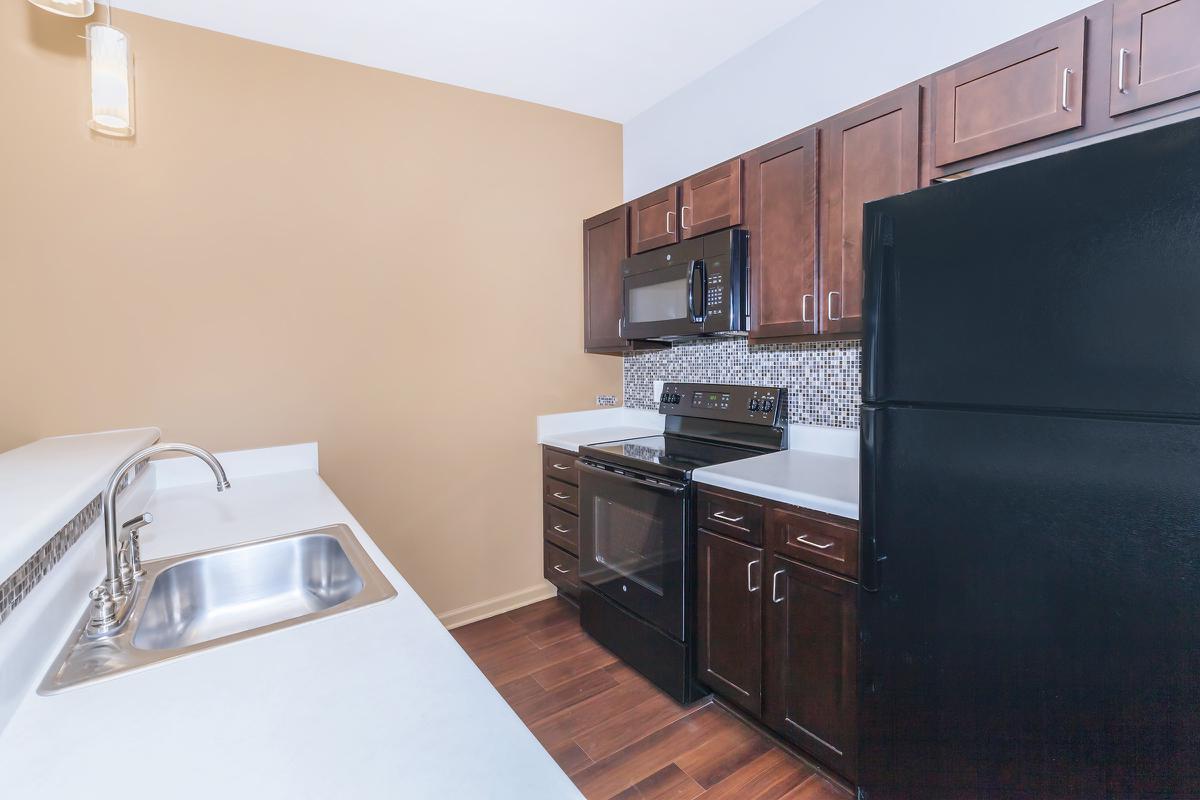 Studio apartment kitchen at 10th and Jefferson in Nashville TN