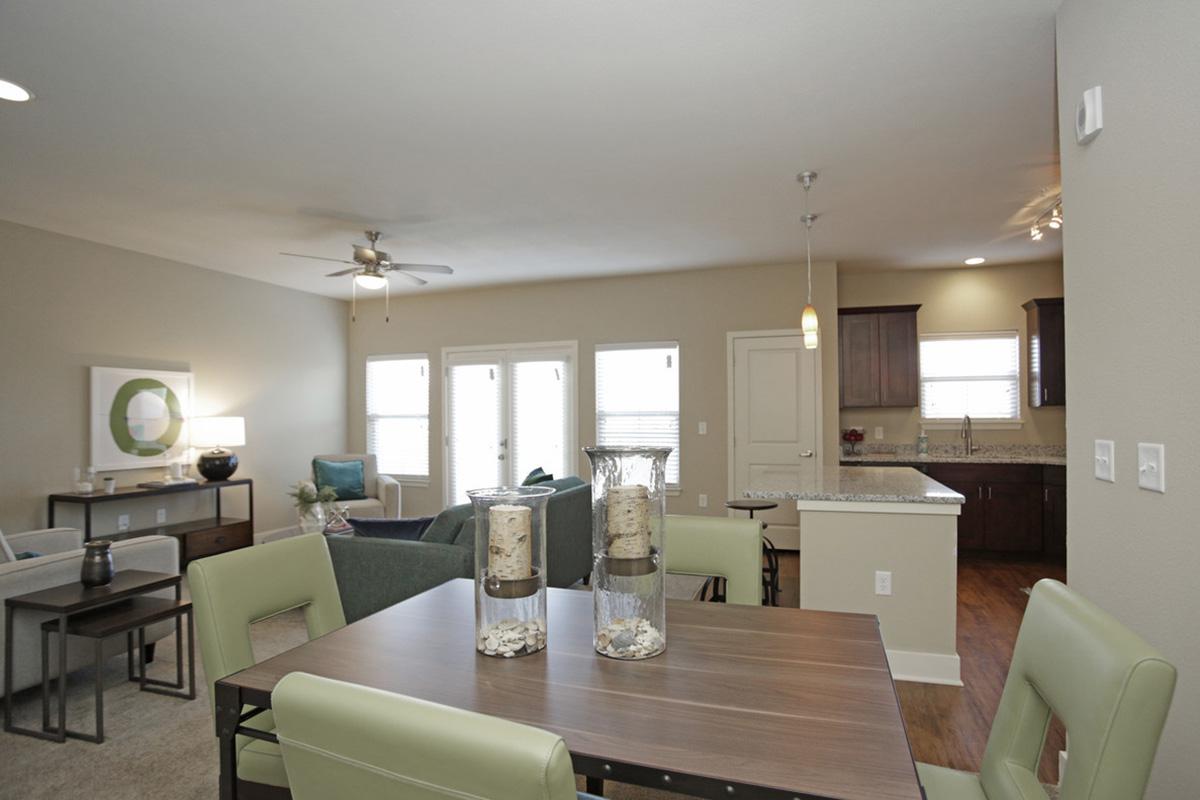 Dining Room.jpg