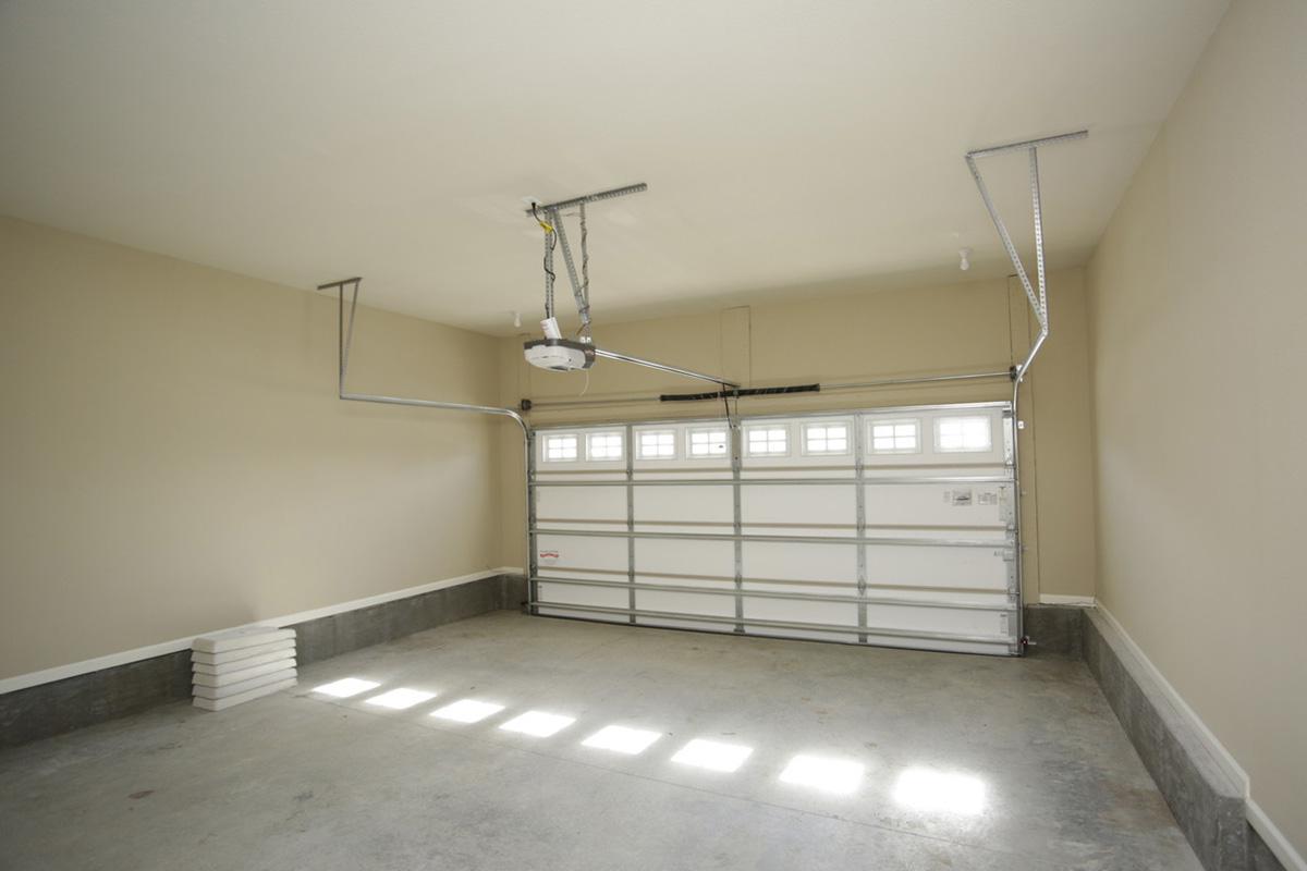Two Car Garage.jpg