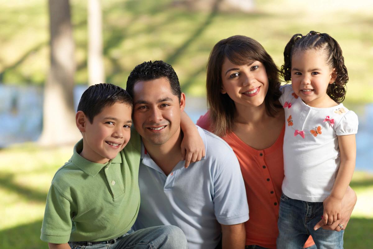Family-Latino-iStock_000016795340Medium.jpg