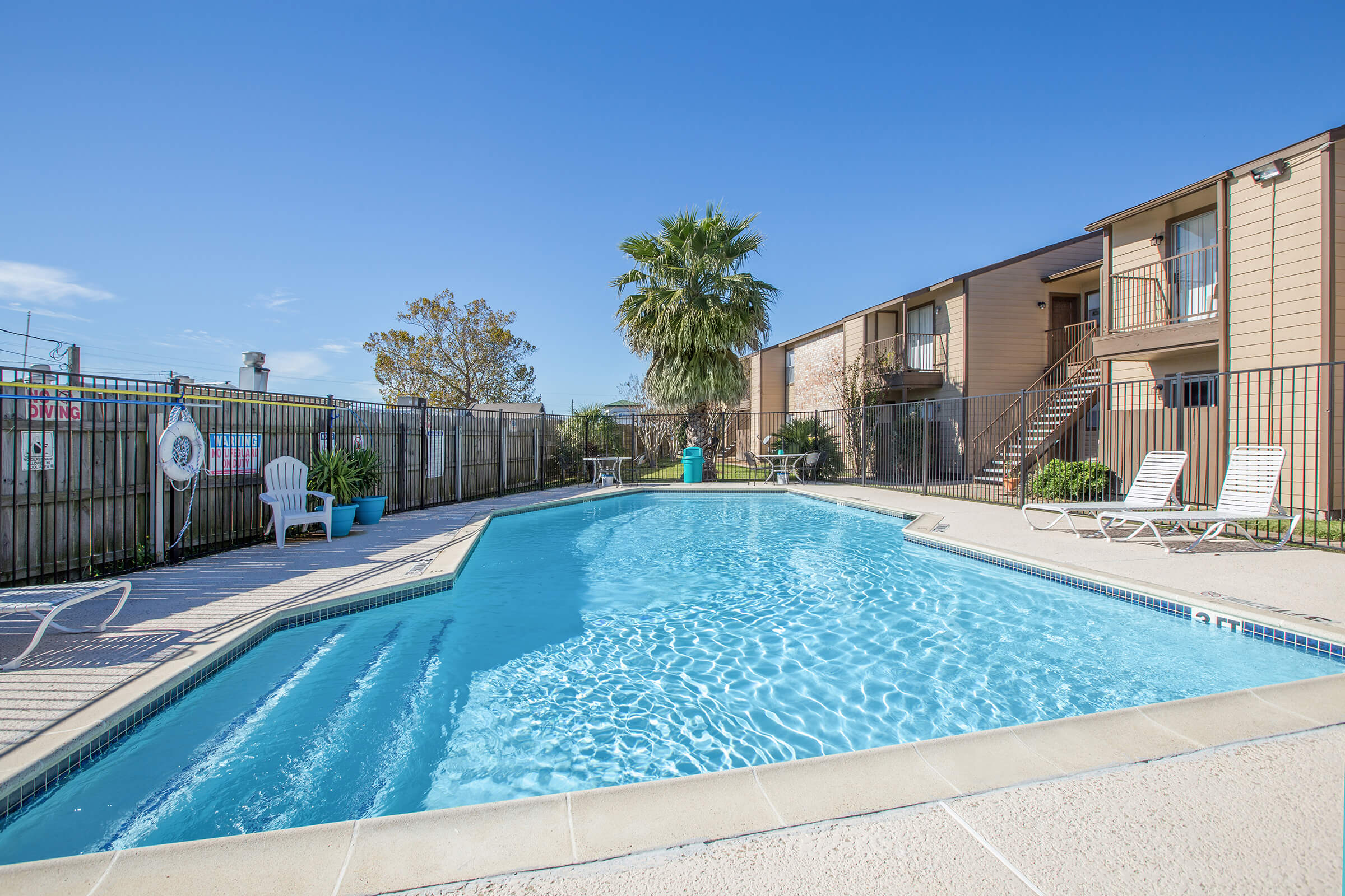 Village Manor - Apartment Living in Sante Fe, TX